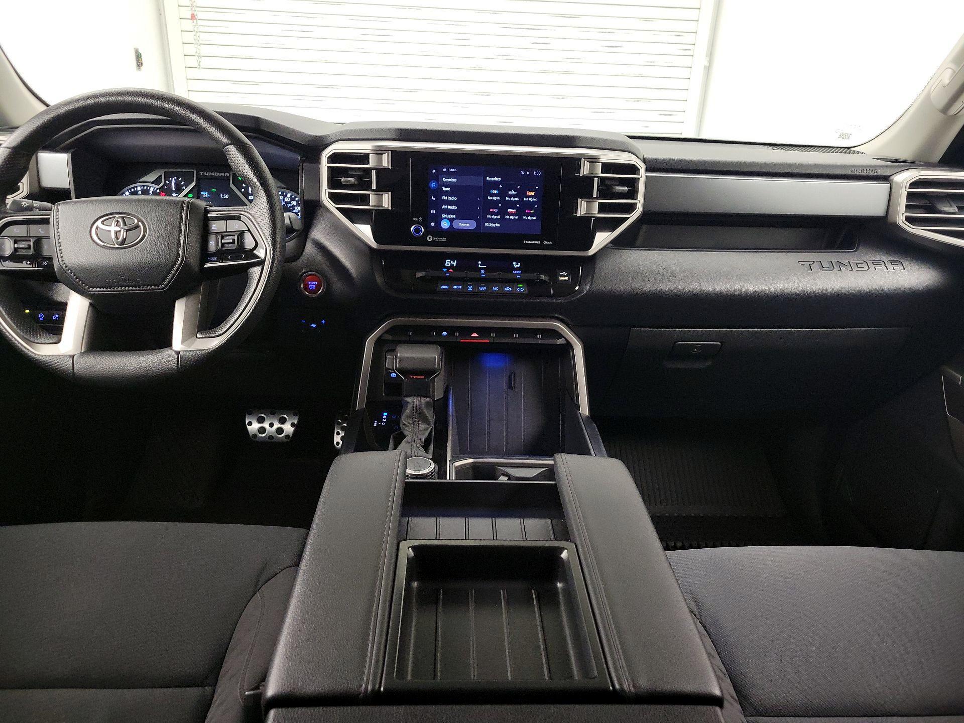 Thumbnail: 2022 Toyota Tundra - 9
