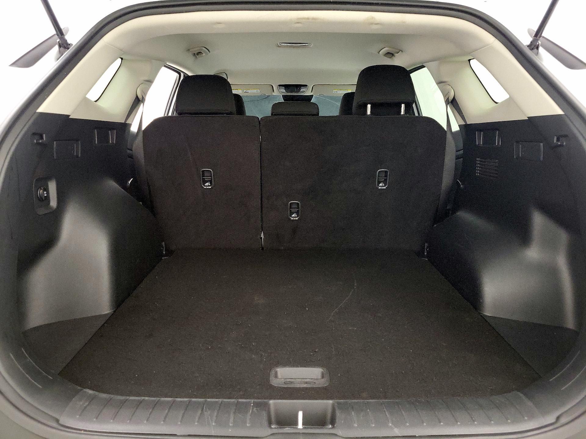 Thumbnail: 2025 Kia Sportage - 20