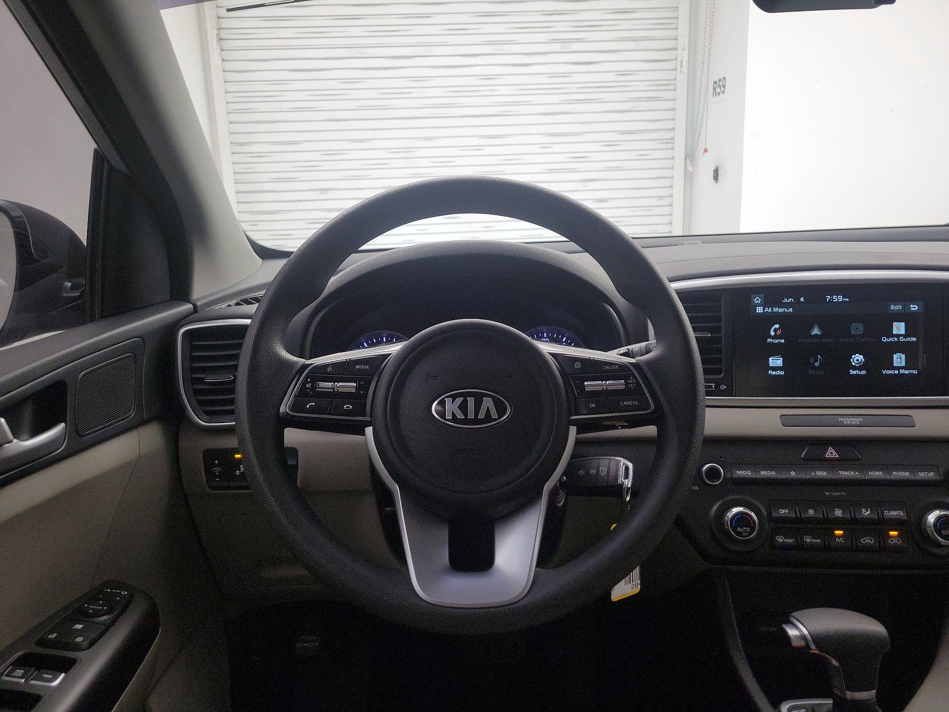 Thumbnail: 2020 Kia Sportage - 10