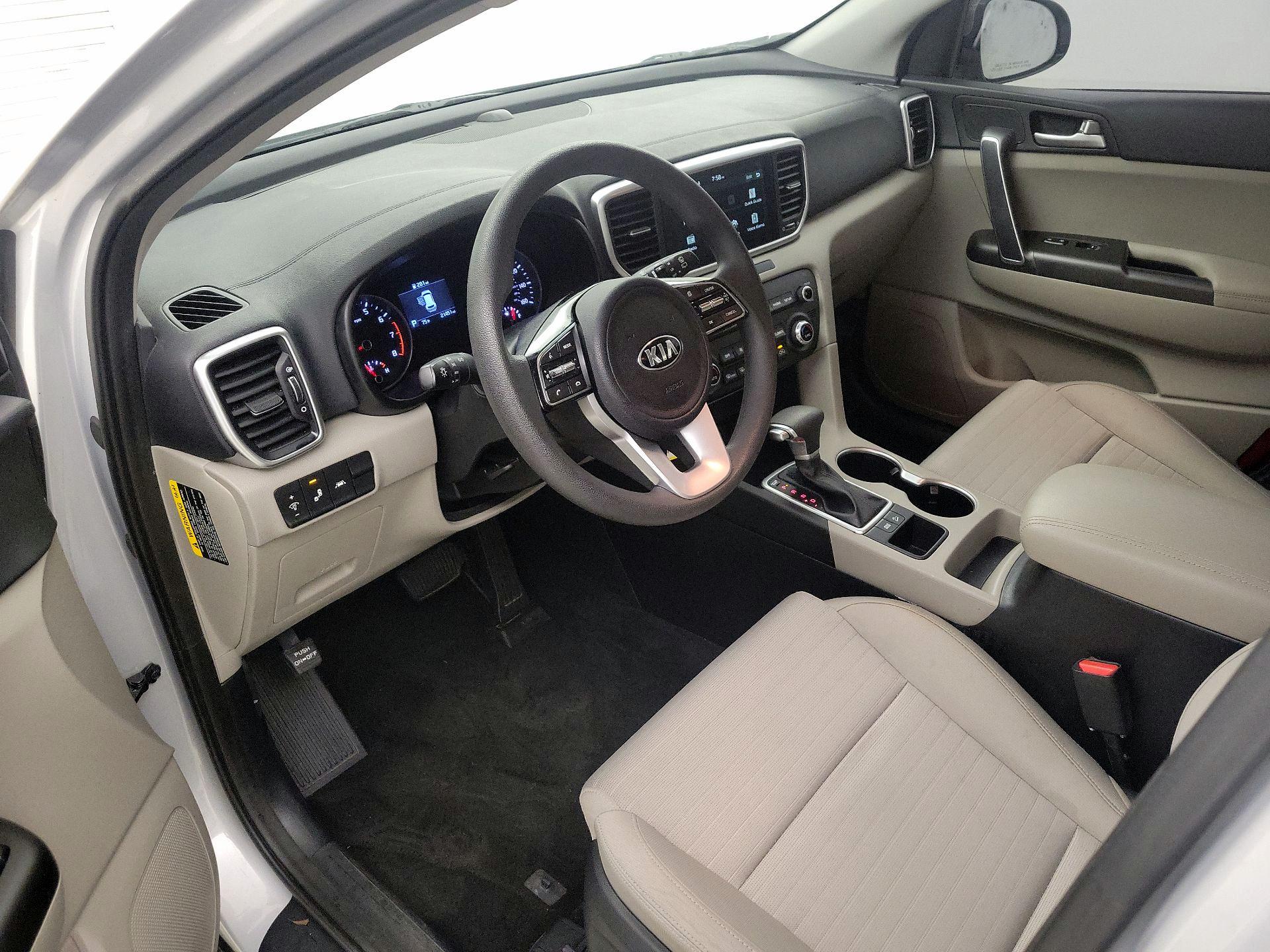 Thumbnail: 2020 Kia Sportage - 11