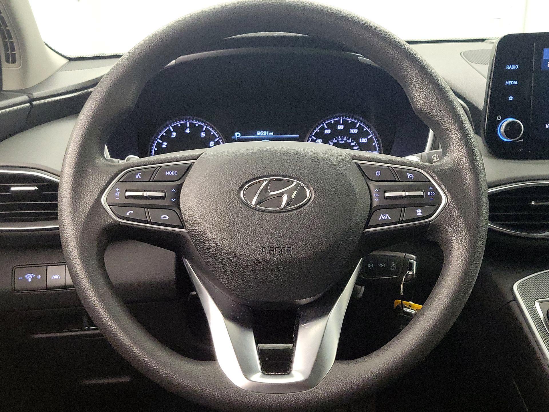 Thumbnail: 2023 Hyundai Santa Fe - 10