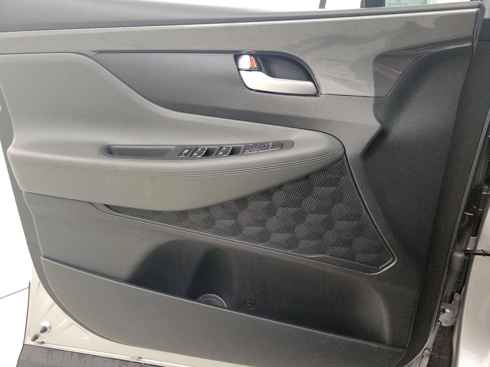 Thumbnail: 2023 Hyundai Santa Fe - 12