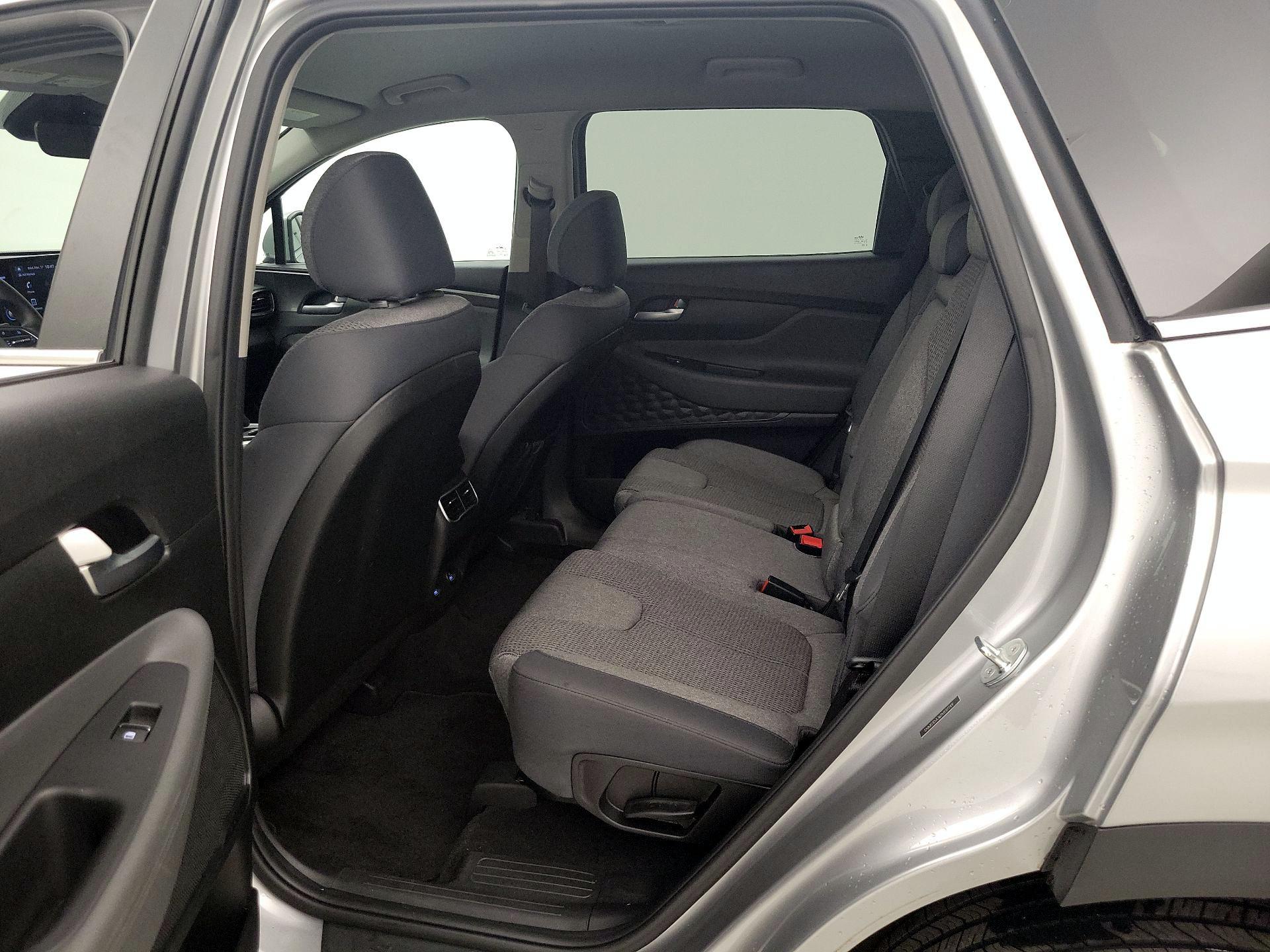 Thumbnail: 2023 Hyundai Santa Fe - 19