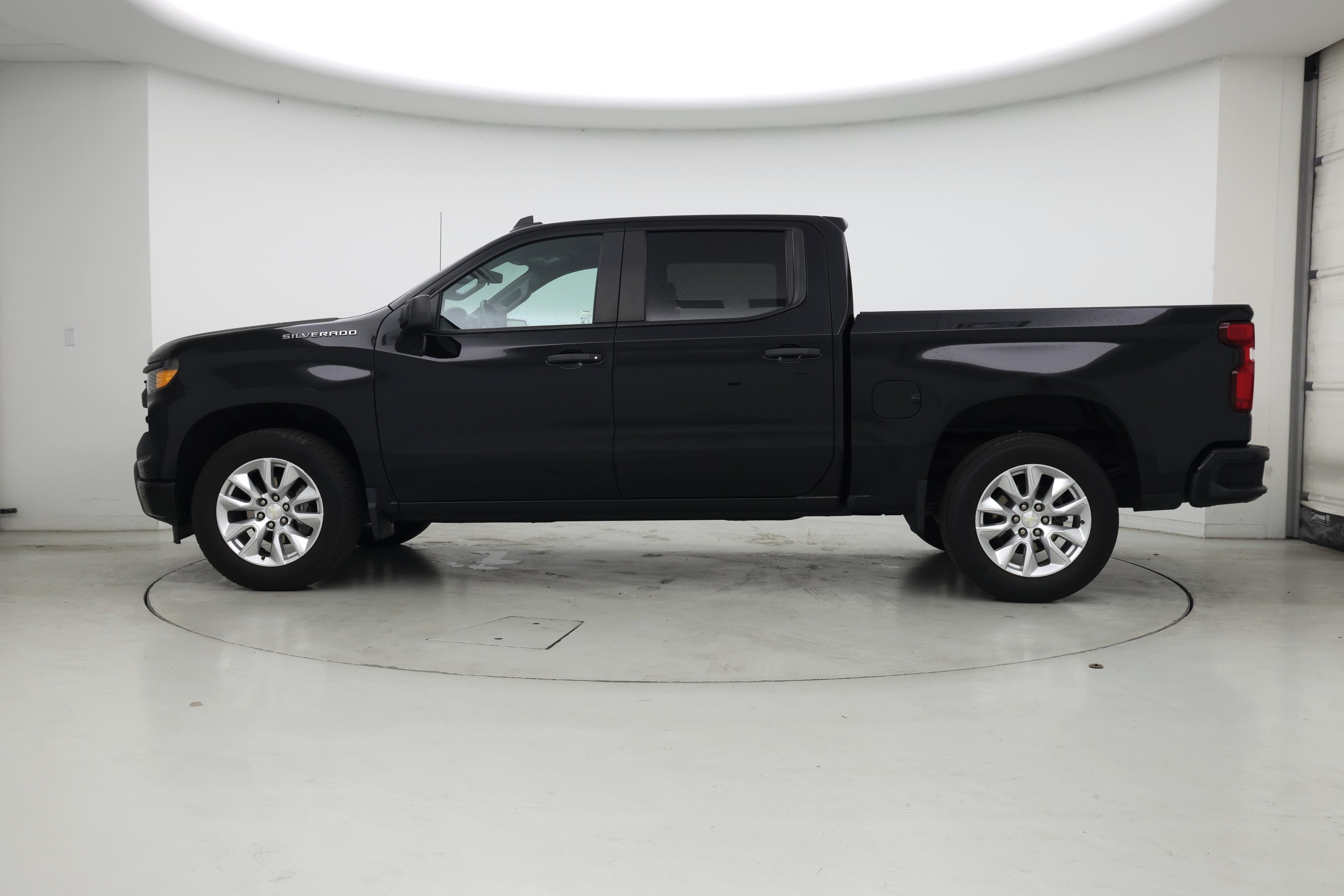 Thumbnail: 2022 Chevrolet Silverado 1500 - 3