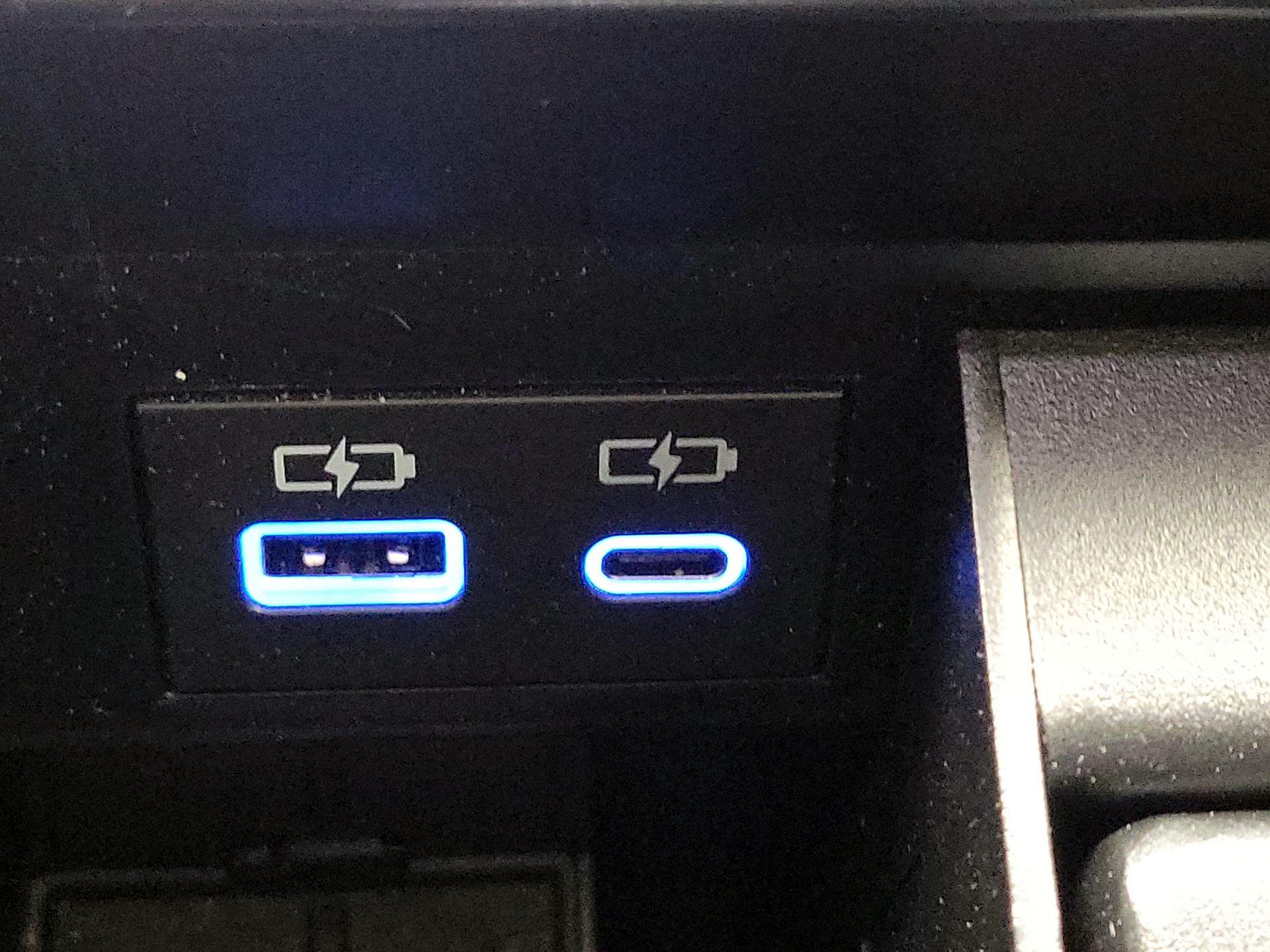 Thumbnail: 2023 Toyota Tundra - 18