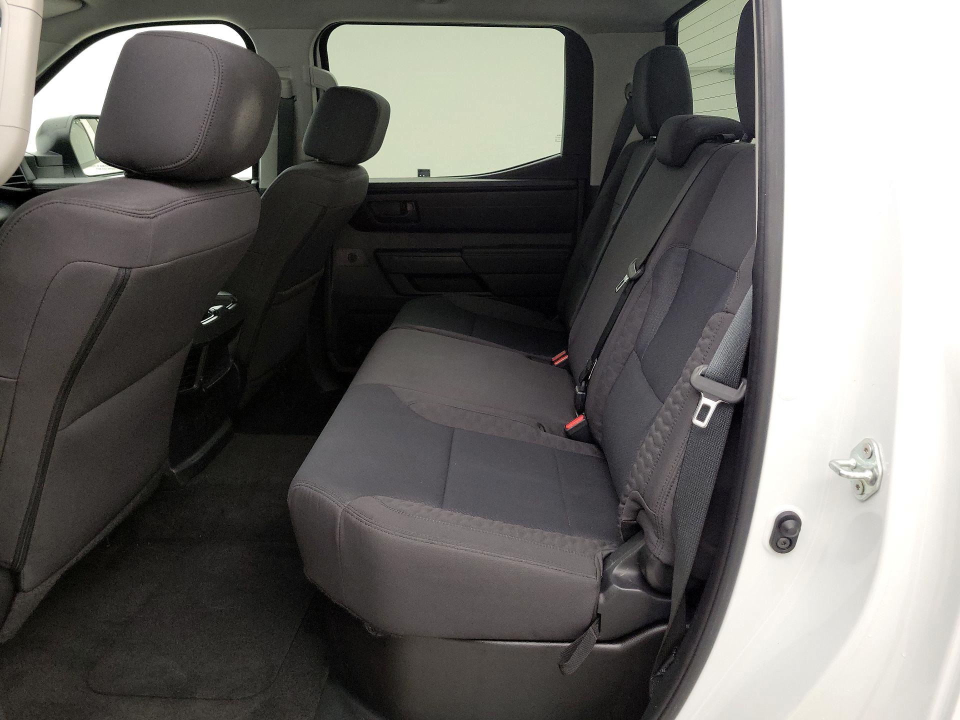 Thumbnail: 2023 Toyota Tundra - 19