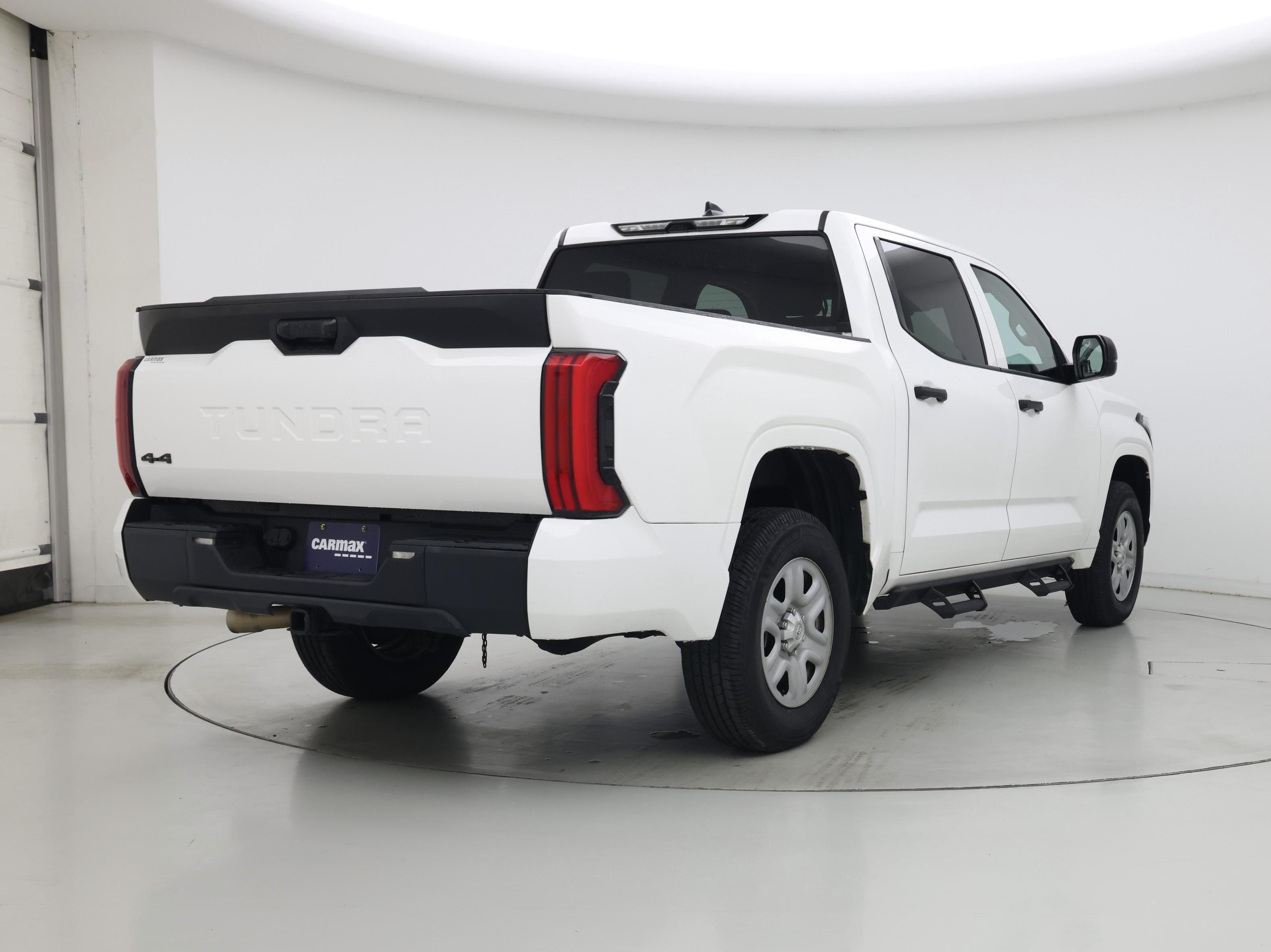 Thumbnail: 2023 Toyota Tundra - 8