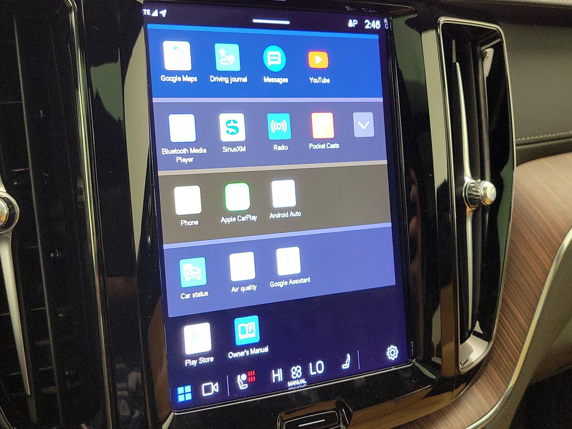 Thumbnail: 2023 Volvo XC60 - 16