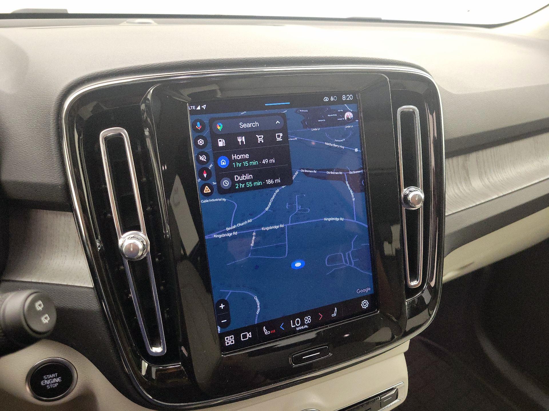 Thumbnail: 2025 Volvo XC40 - 14