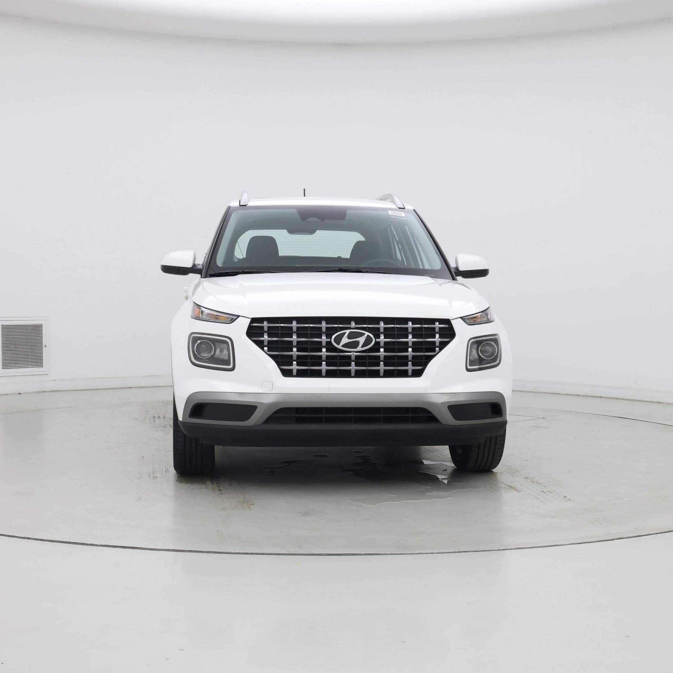 Thumbnail: 2023 Hyundai Venue - 5