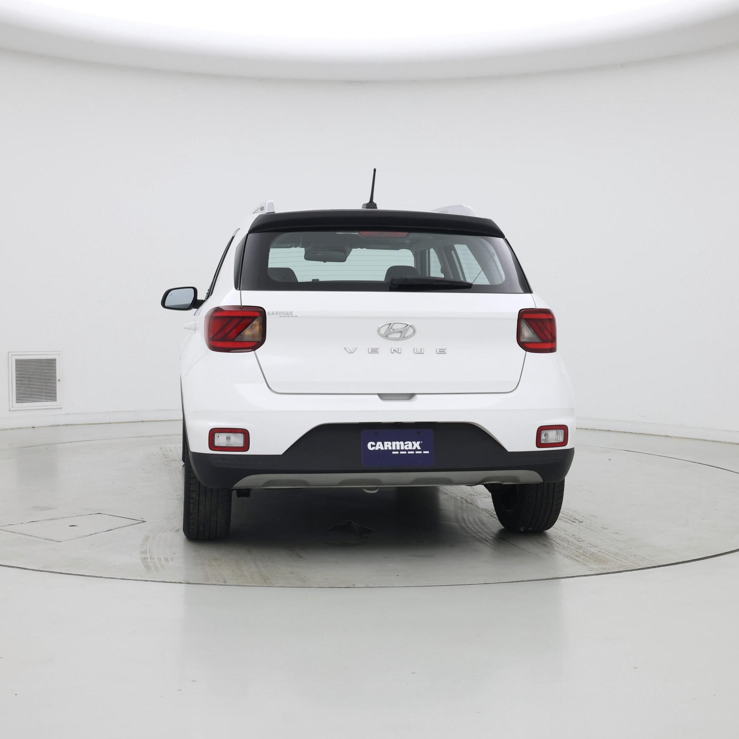Thumbnail: 2023 Hyundai Venue - 6