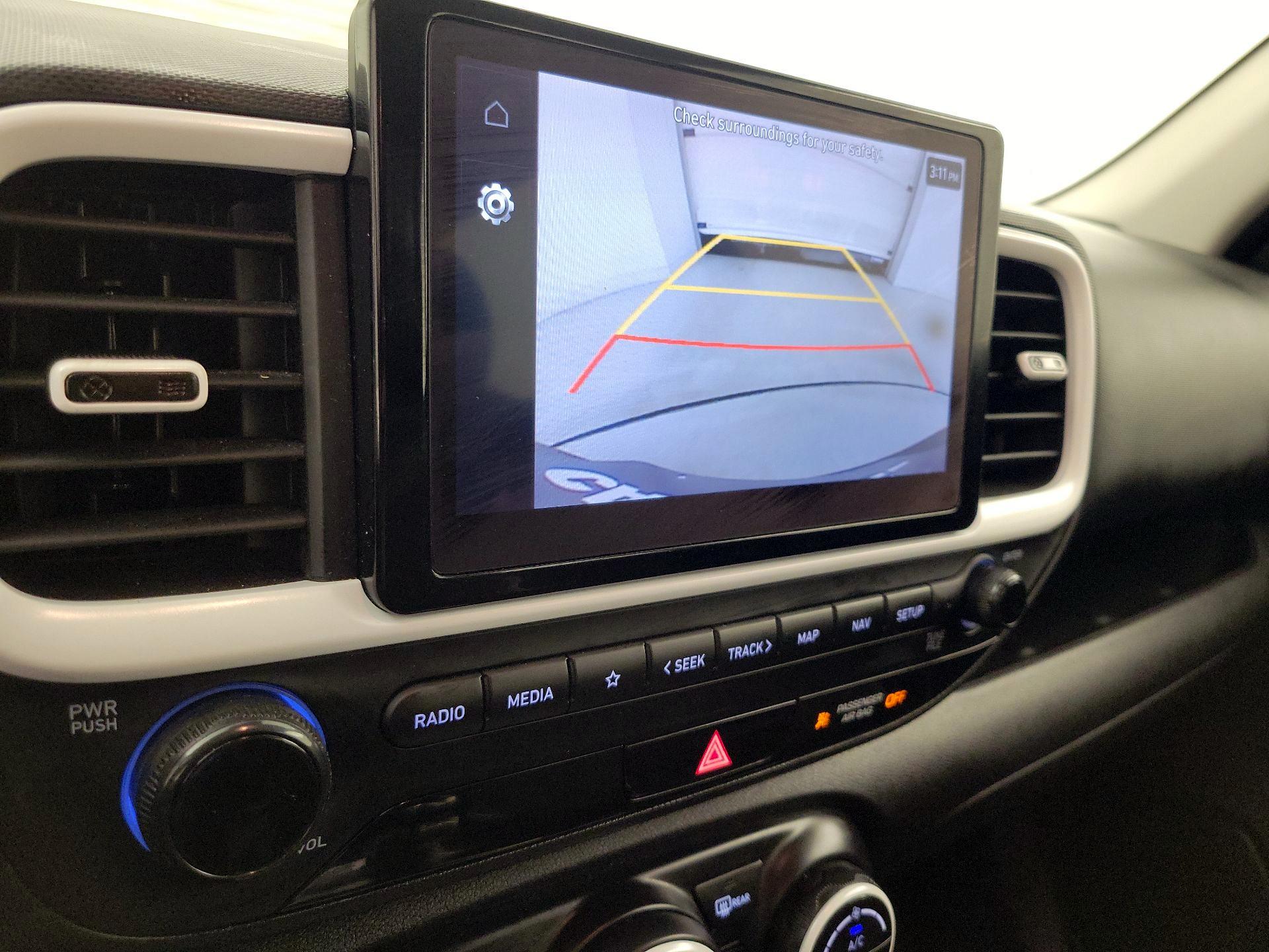 Thumbnail: 2024 Hyundai Venue - 15