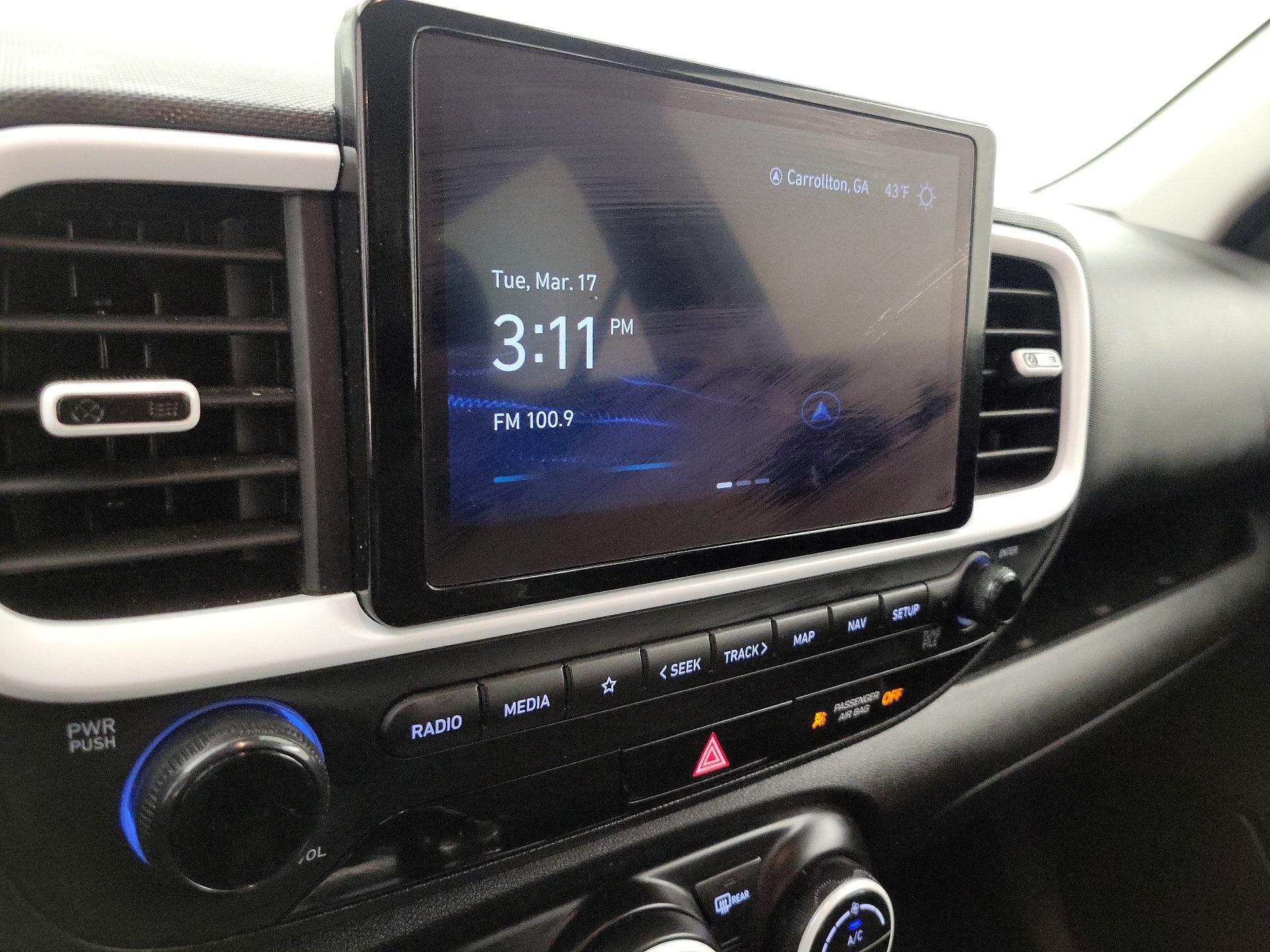 Thumbnail: 2024 Hyundai Venue - 16