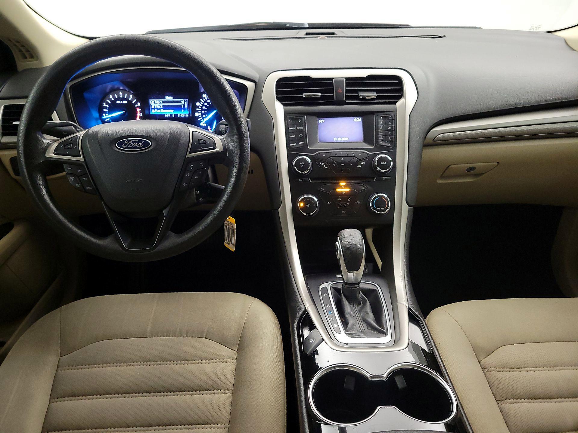 Thumbnail: 2015 Ford Fusion - 9