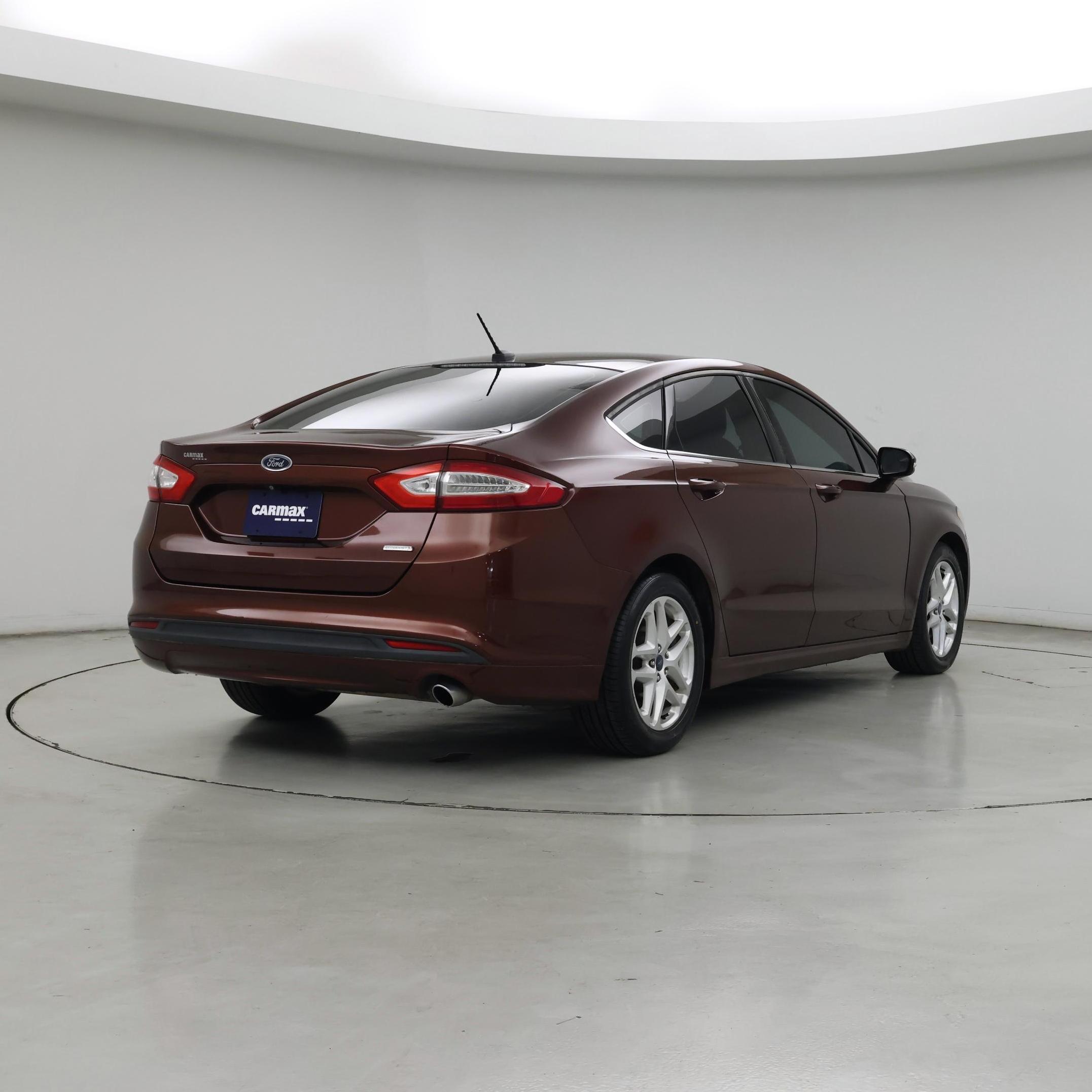 Thumbnail: 2015 Ford Fusion - 8