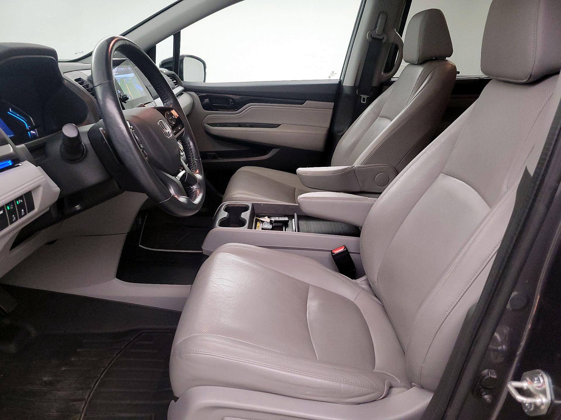 Thumbnail: 2018 Honda Odyssey - 11