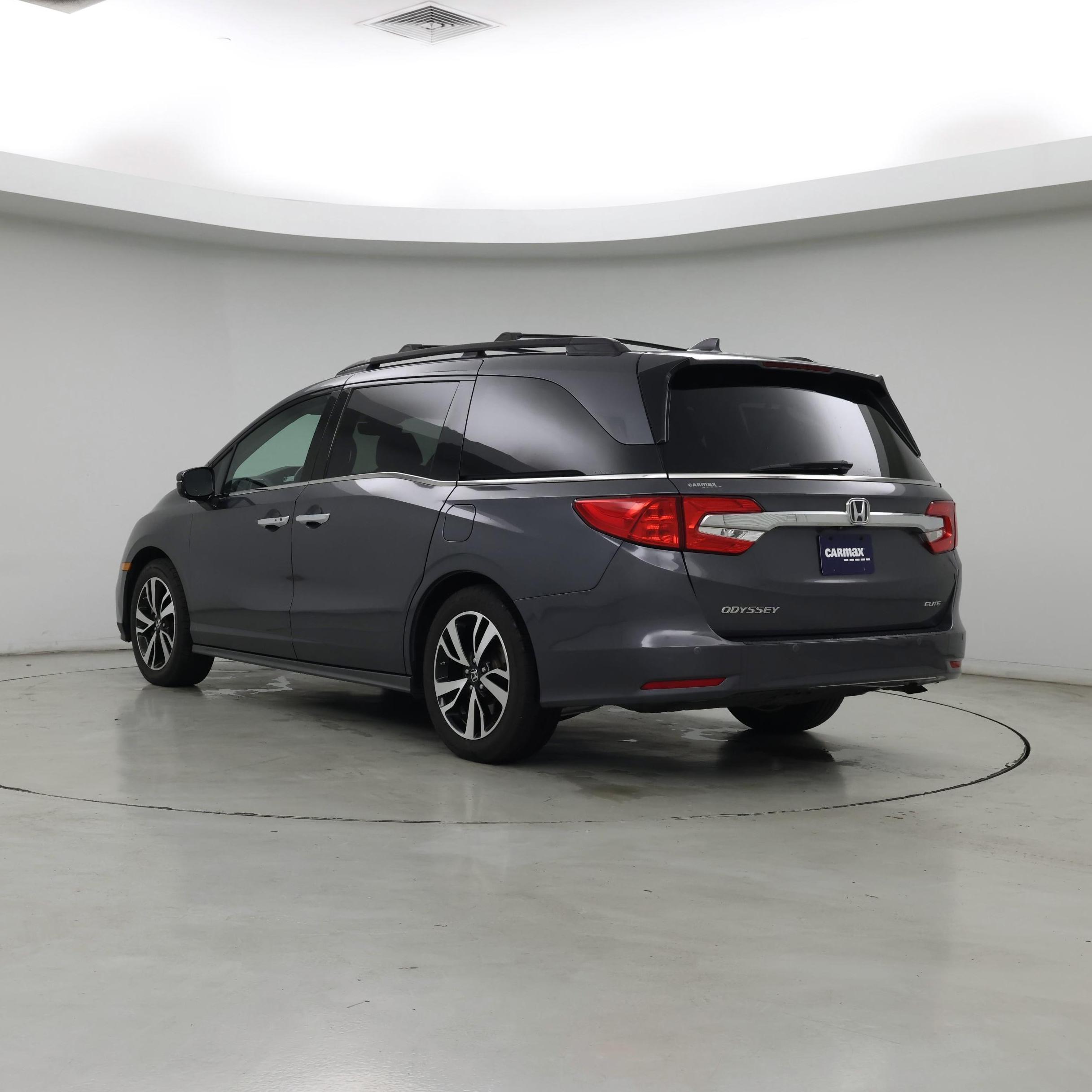 Thumbnail: 2018 Honda Odyssey - 2