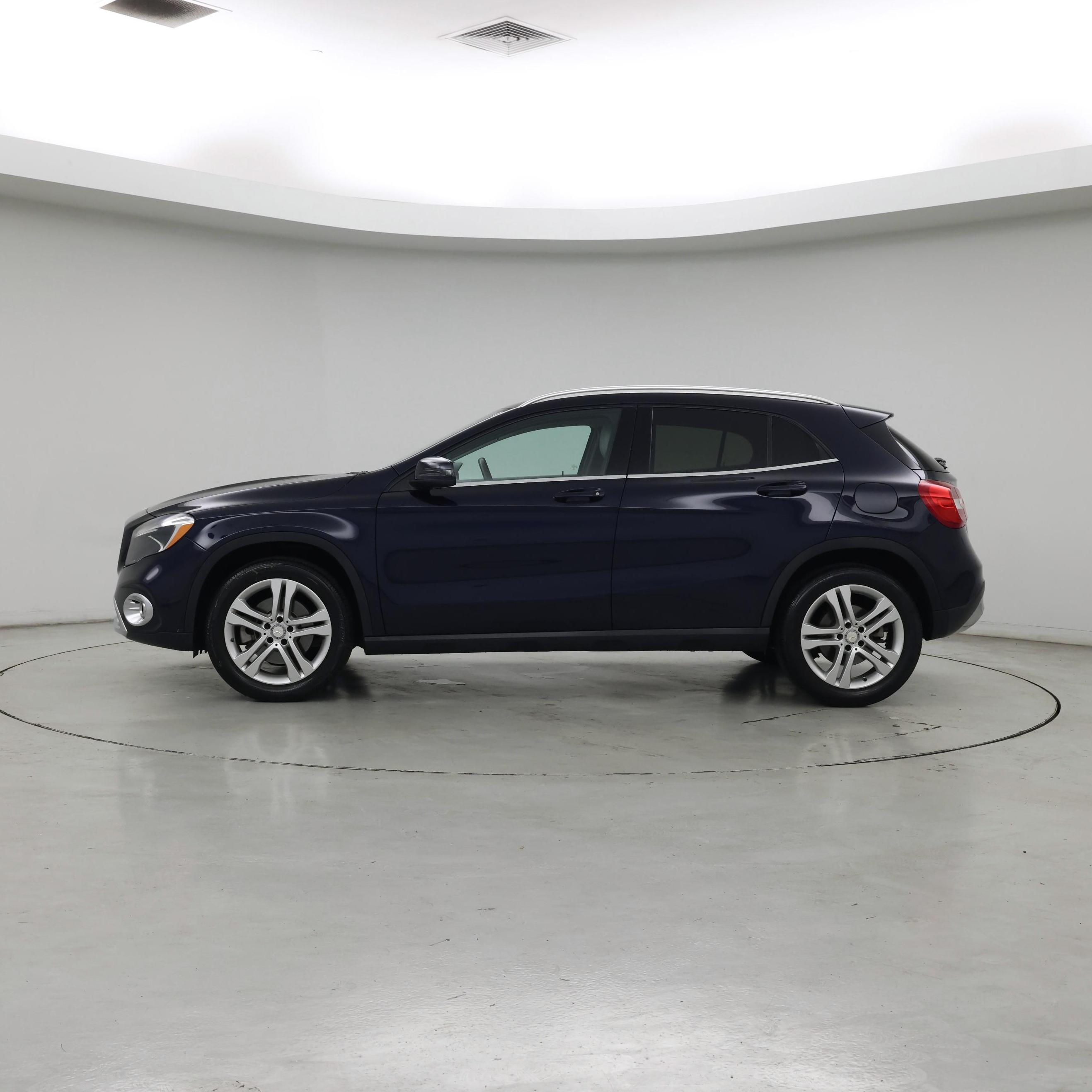 Thumbnail: 2018 Mercedes-Benz GLA - 3