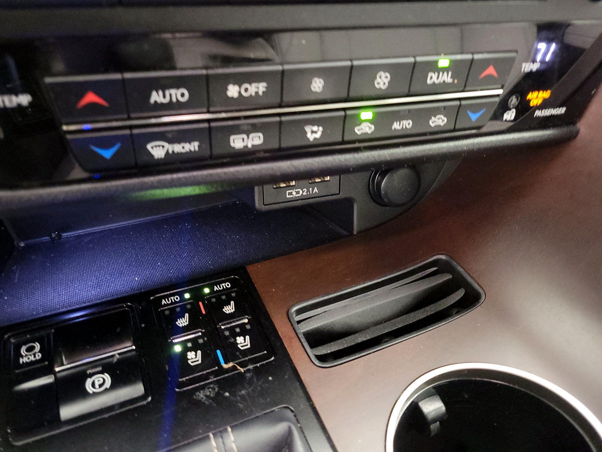 Thumbnail: 2021 Lexus RX - 17