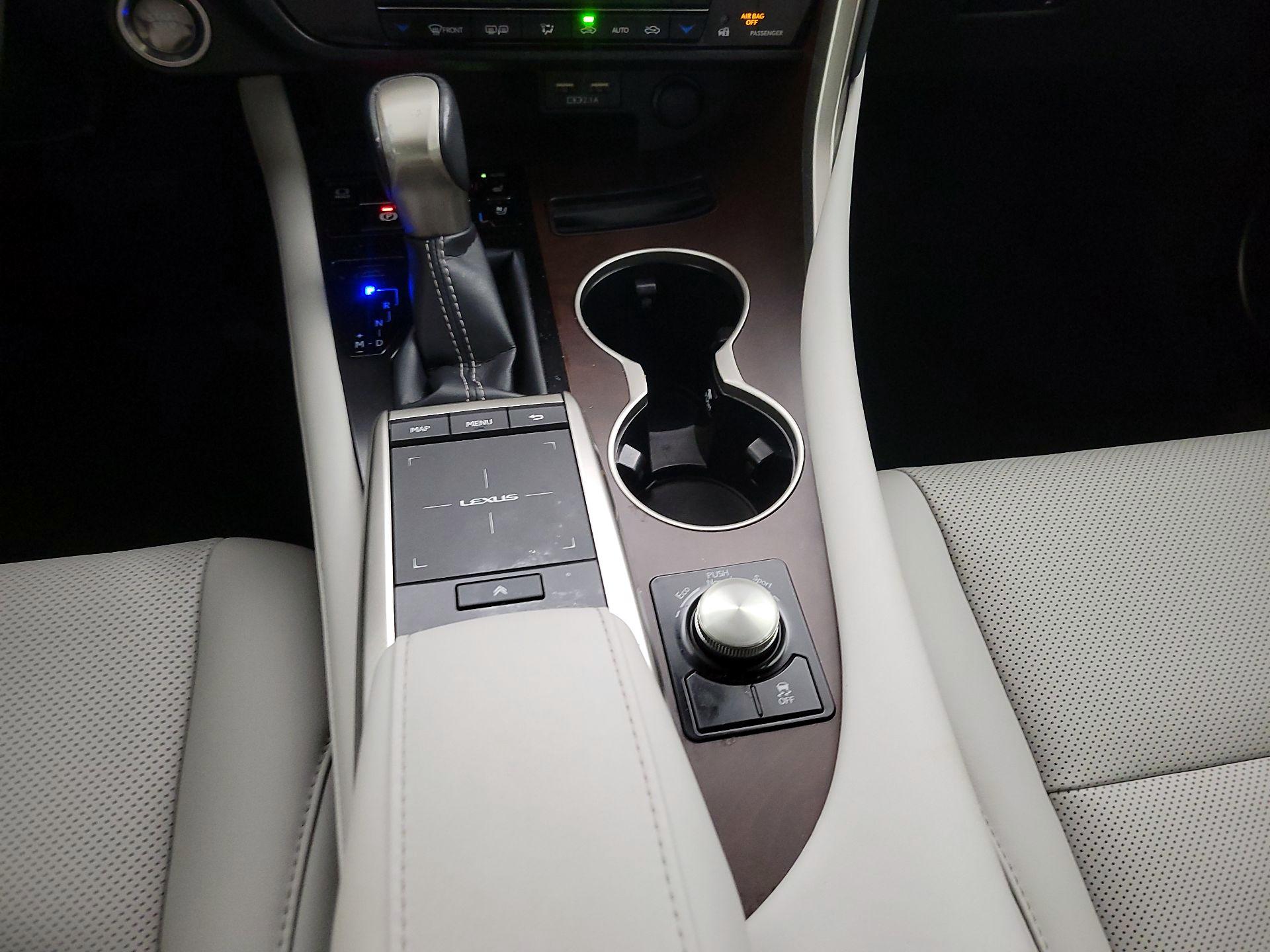 Thumbnail: 2021 Lexus RX - 18