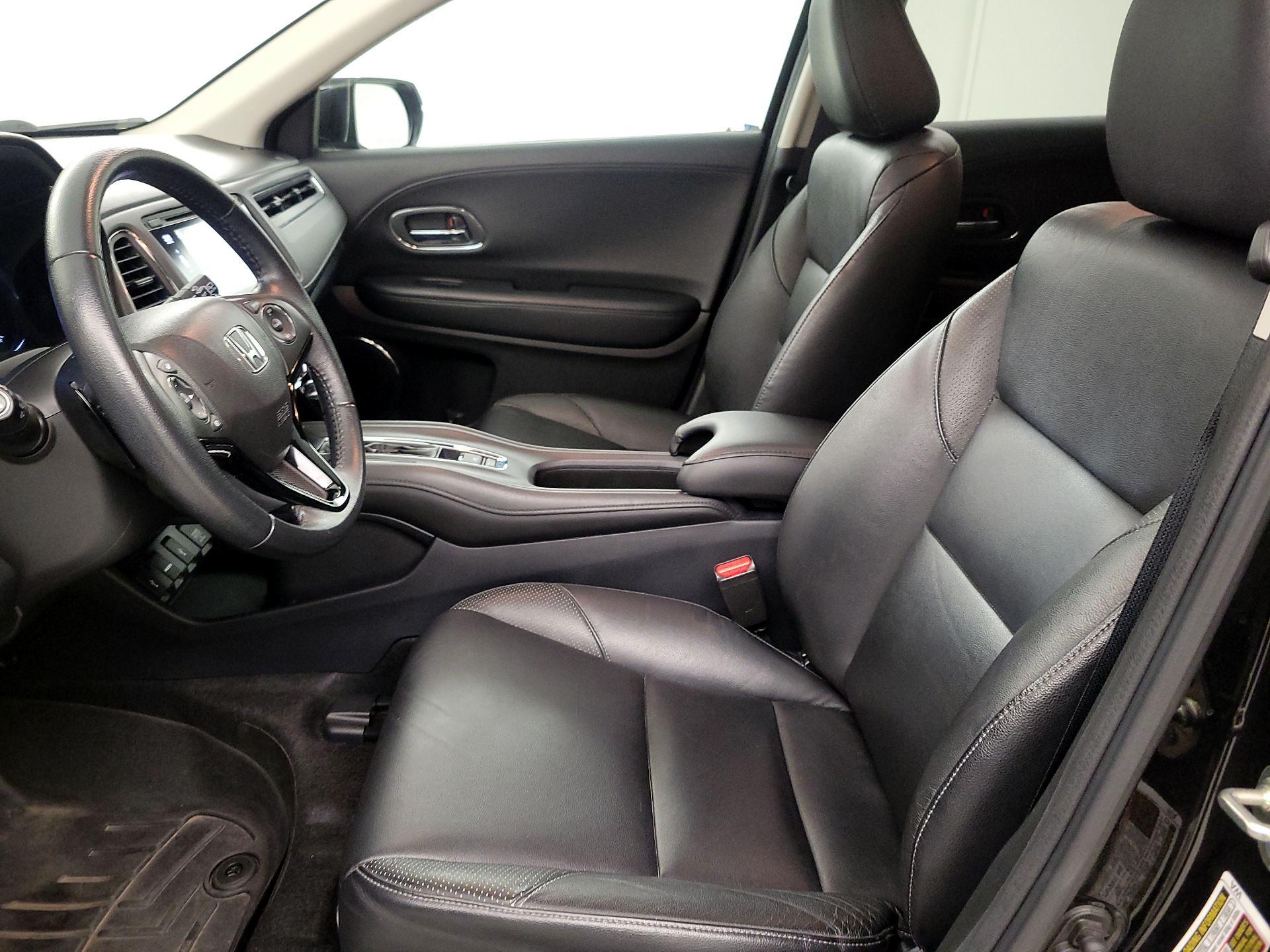 Thumbnail: 2016 Honda HR-V - 11