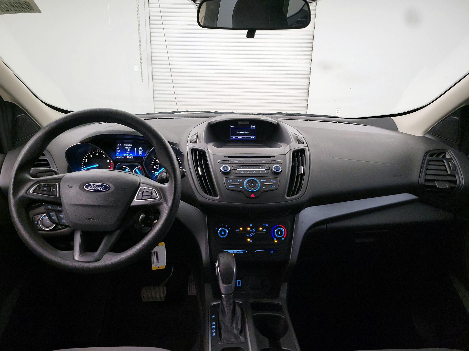 Thumbnail: 2017 Ford Escape - 9