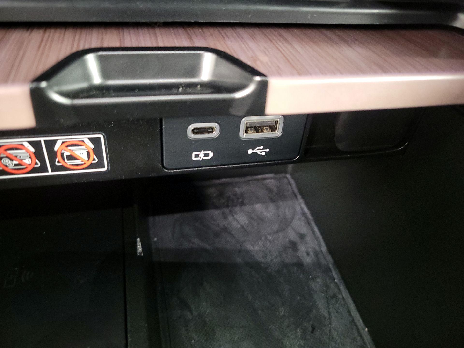 Thumbnail: 2023 Lexus RX - 18