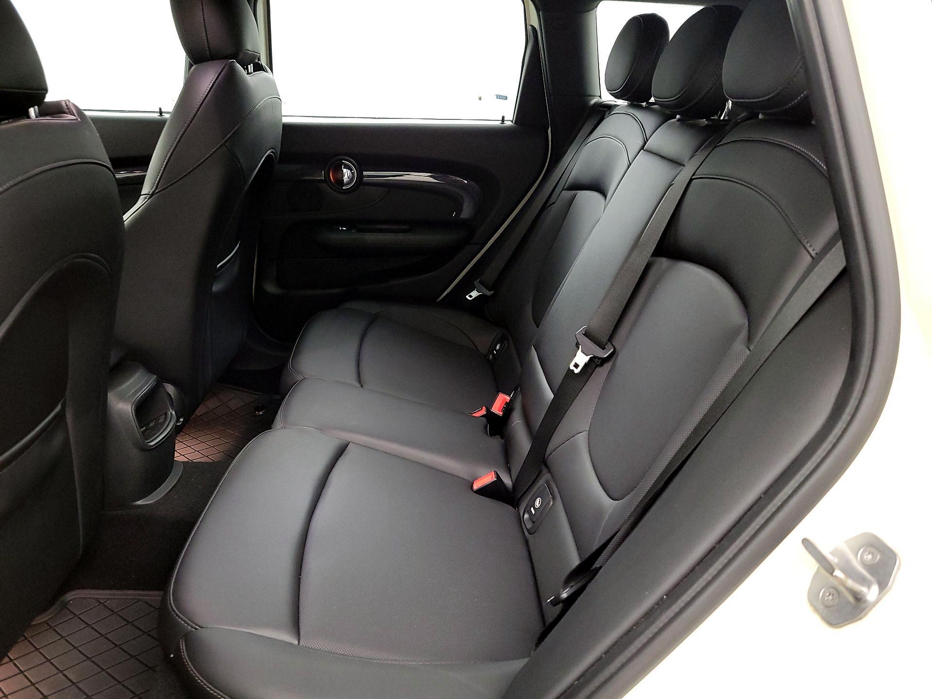 Thumbnail: 2019 MINI Cooper Clubman - 19