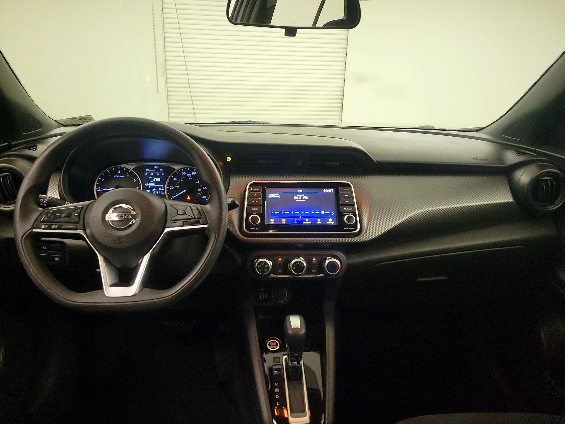 Thumbnail: 2020 Nissan Kicks - 9