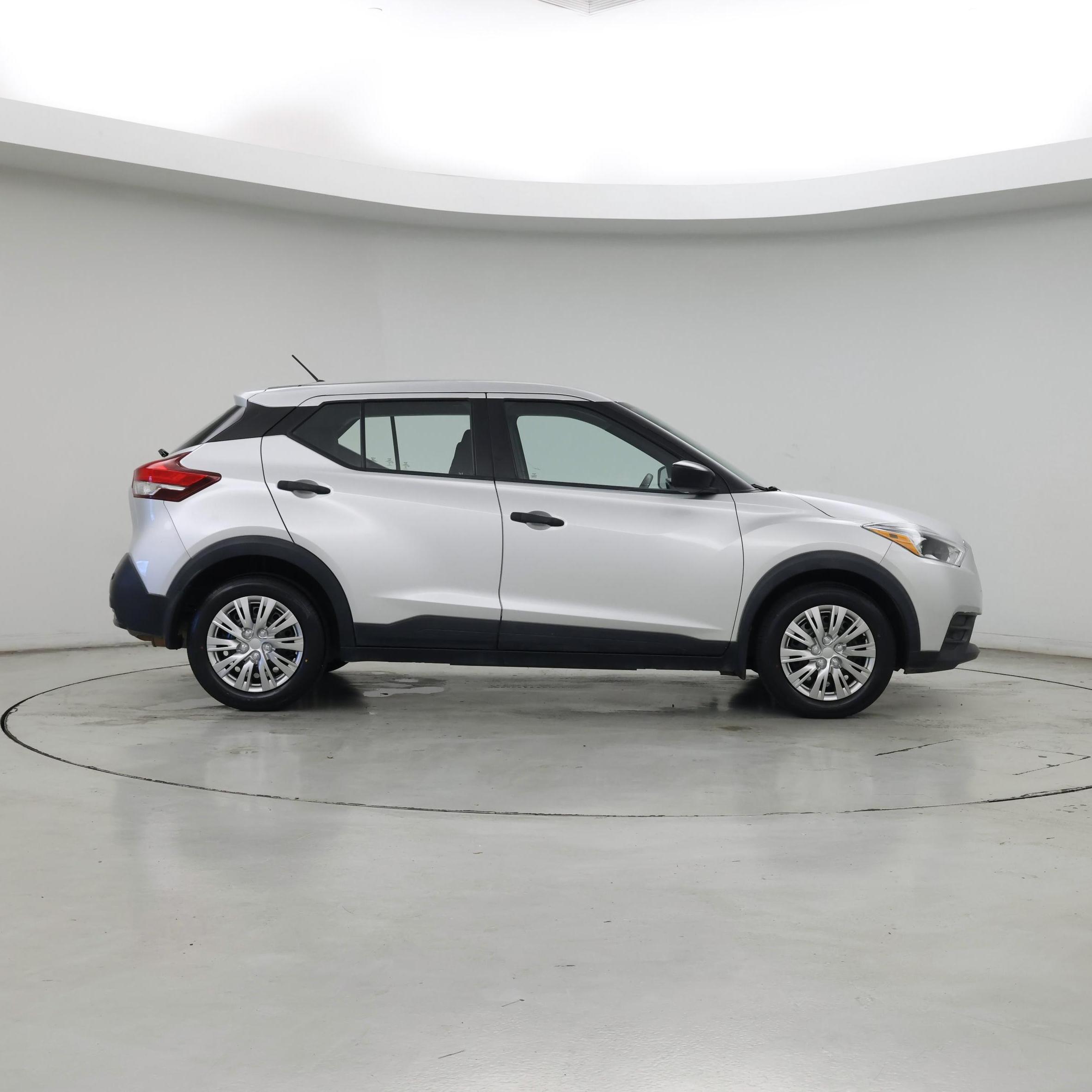 Thumbnail: 2020 Nissan Kicks - 7