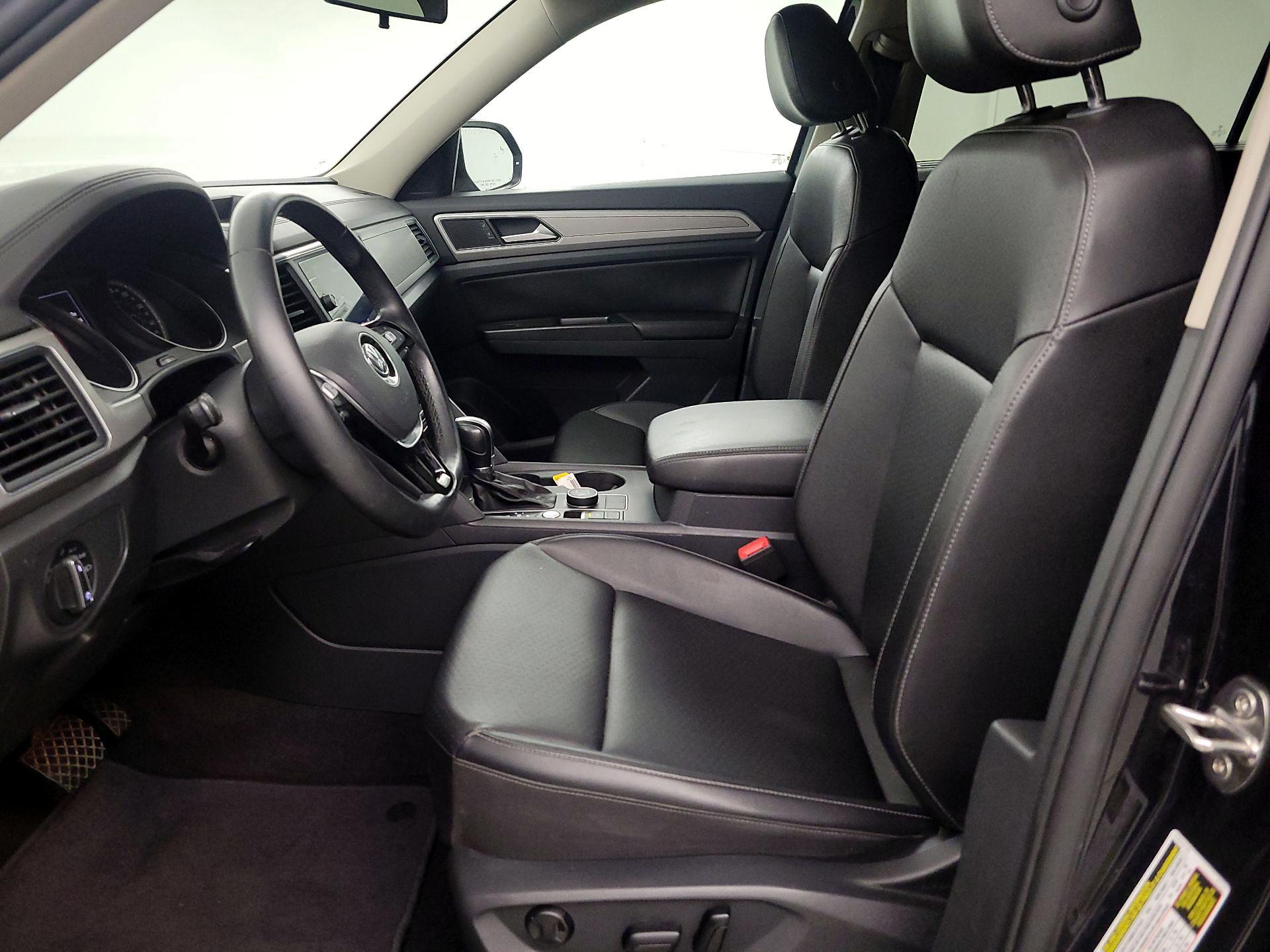 Thumbnail: 2018 Volkswagen Atlas - 11