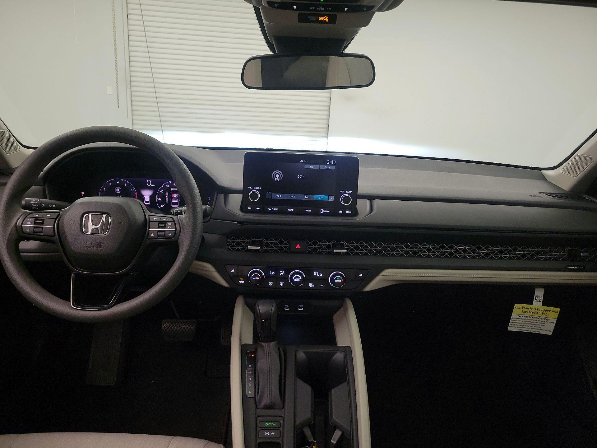 Thumbnail: 2023 Honda Accord - 9