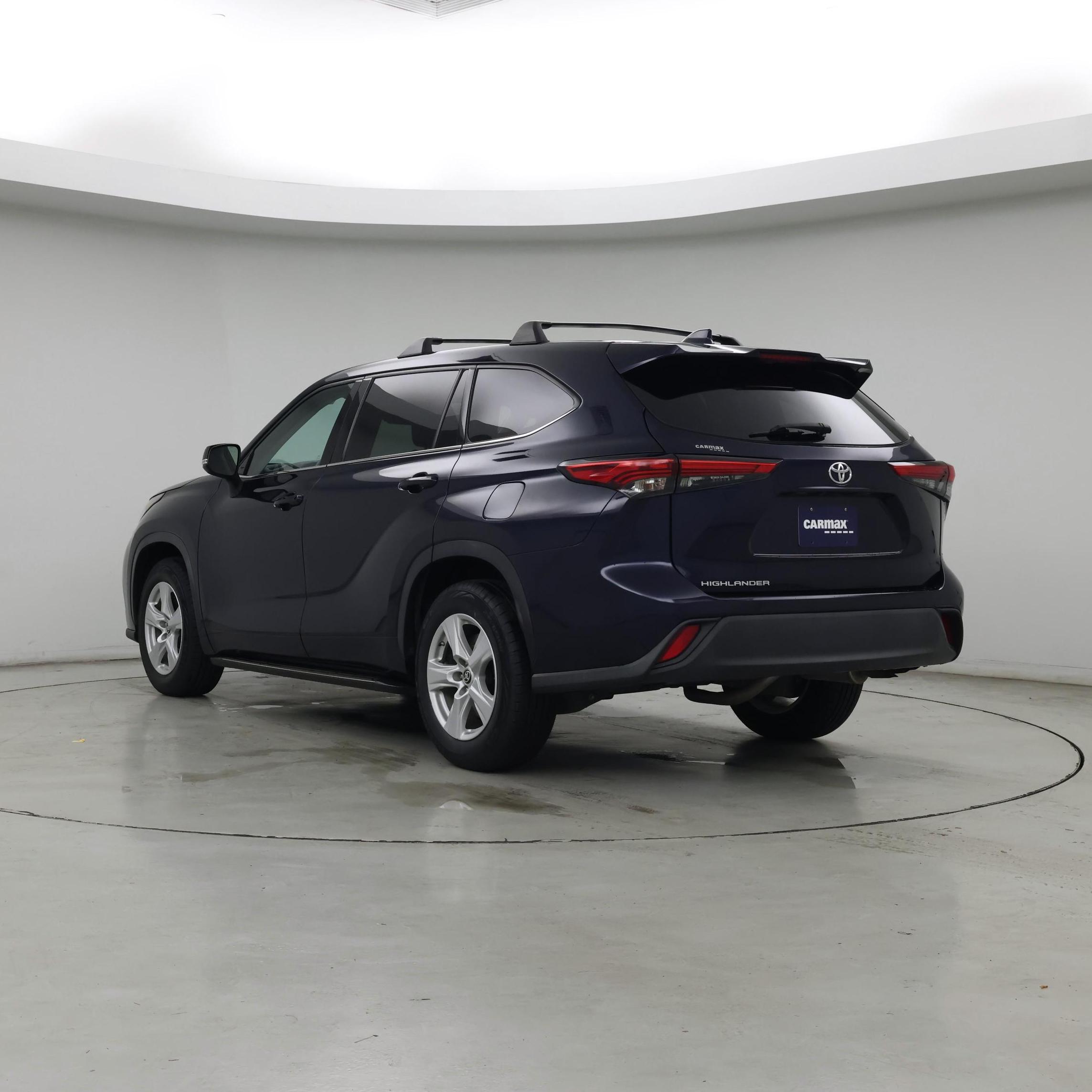 Thumbnail: 2021 Toyota Highlander - 2