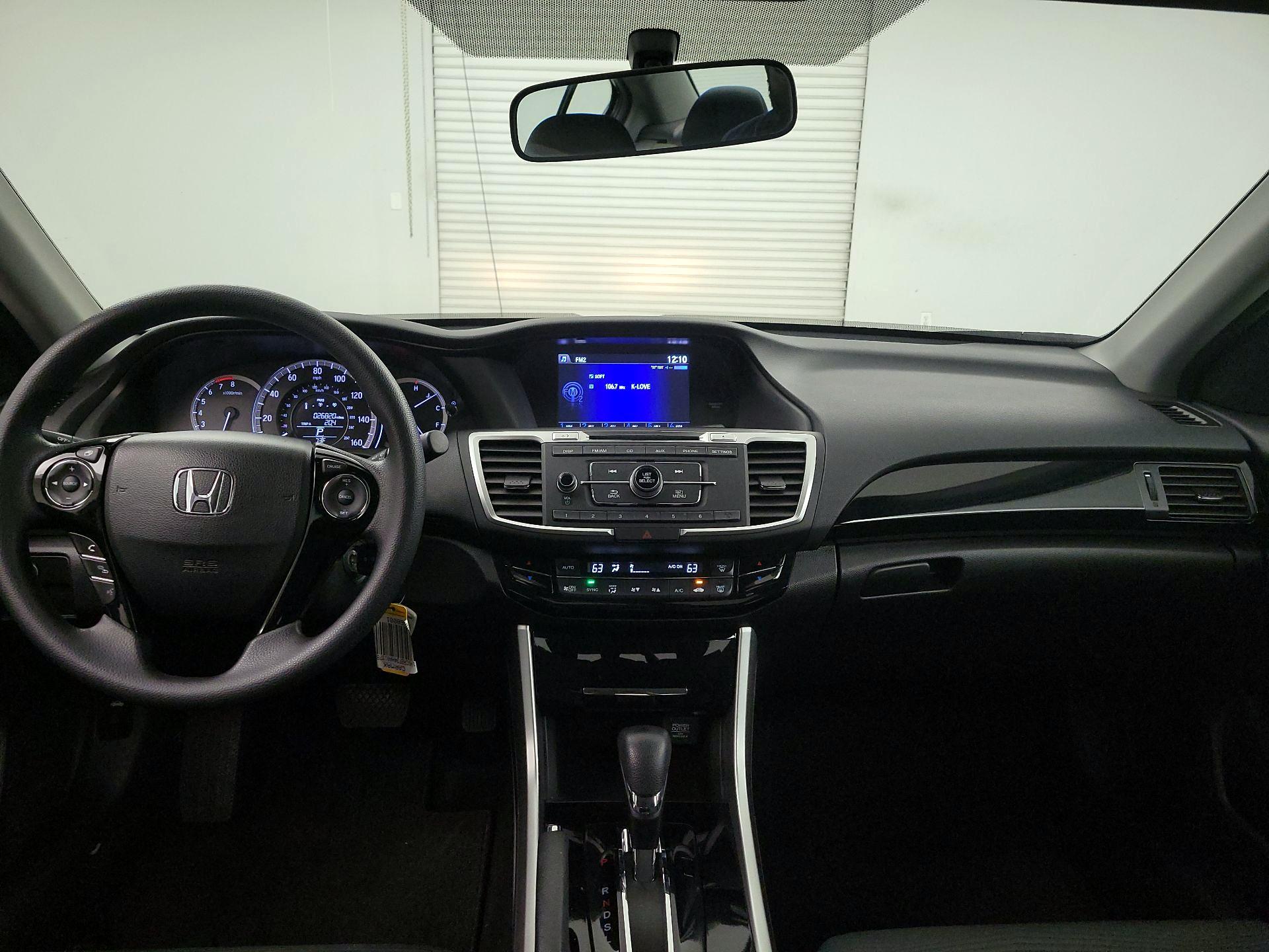 Thumbnail: 2017 Honda Accord - 9