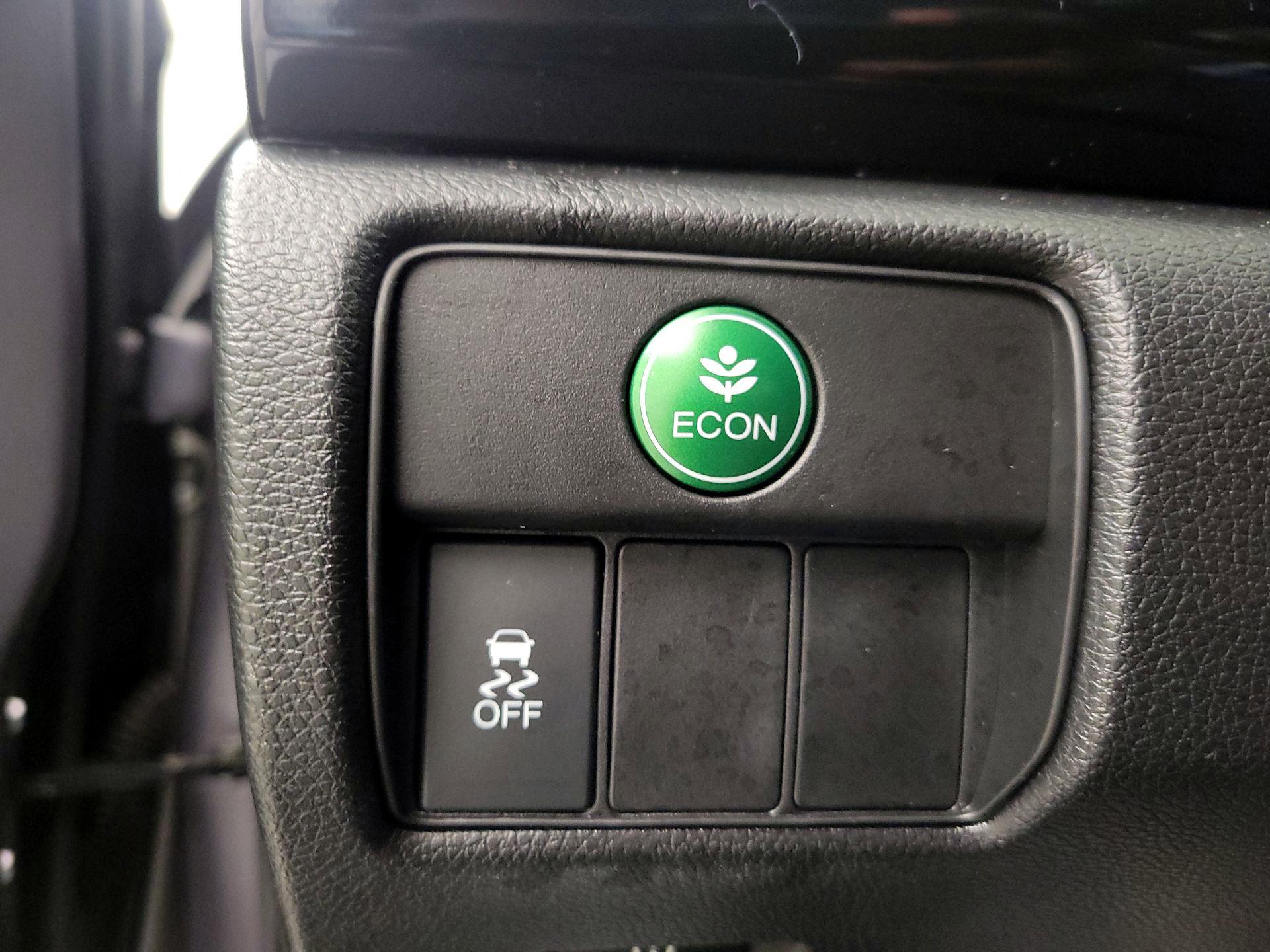 Thumbnail: 2017 Honda Accord - 13