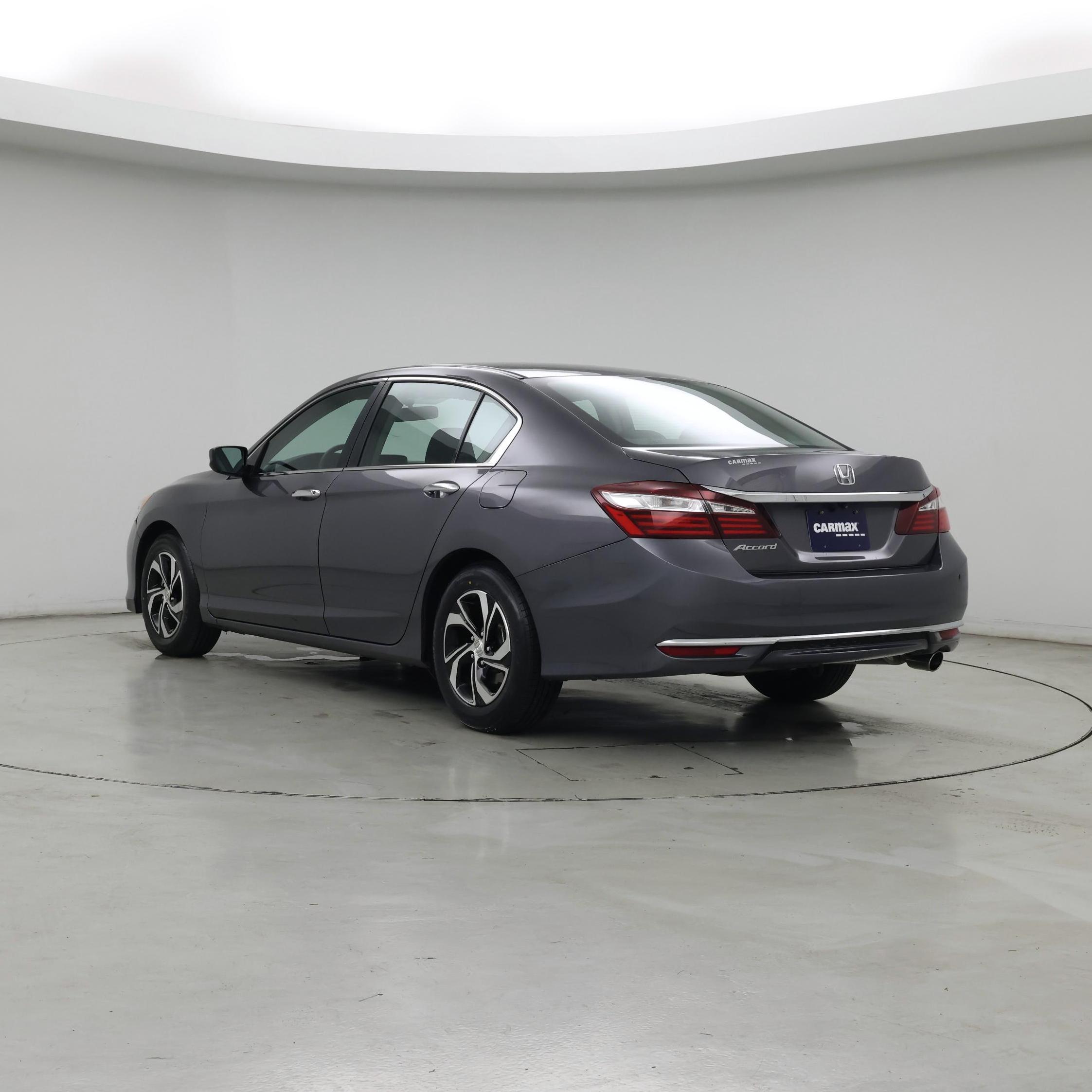 Thumbnail: 2017 Honda Accord - 2