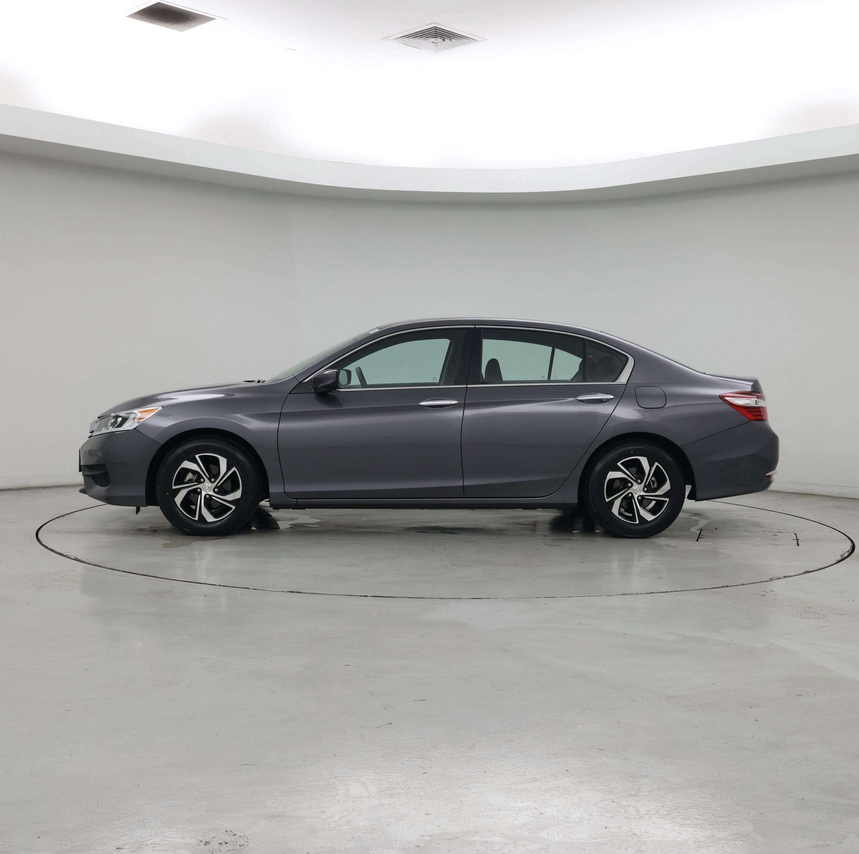 Thumbnail: 2017 Honda Accord - 3