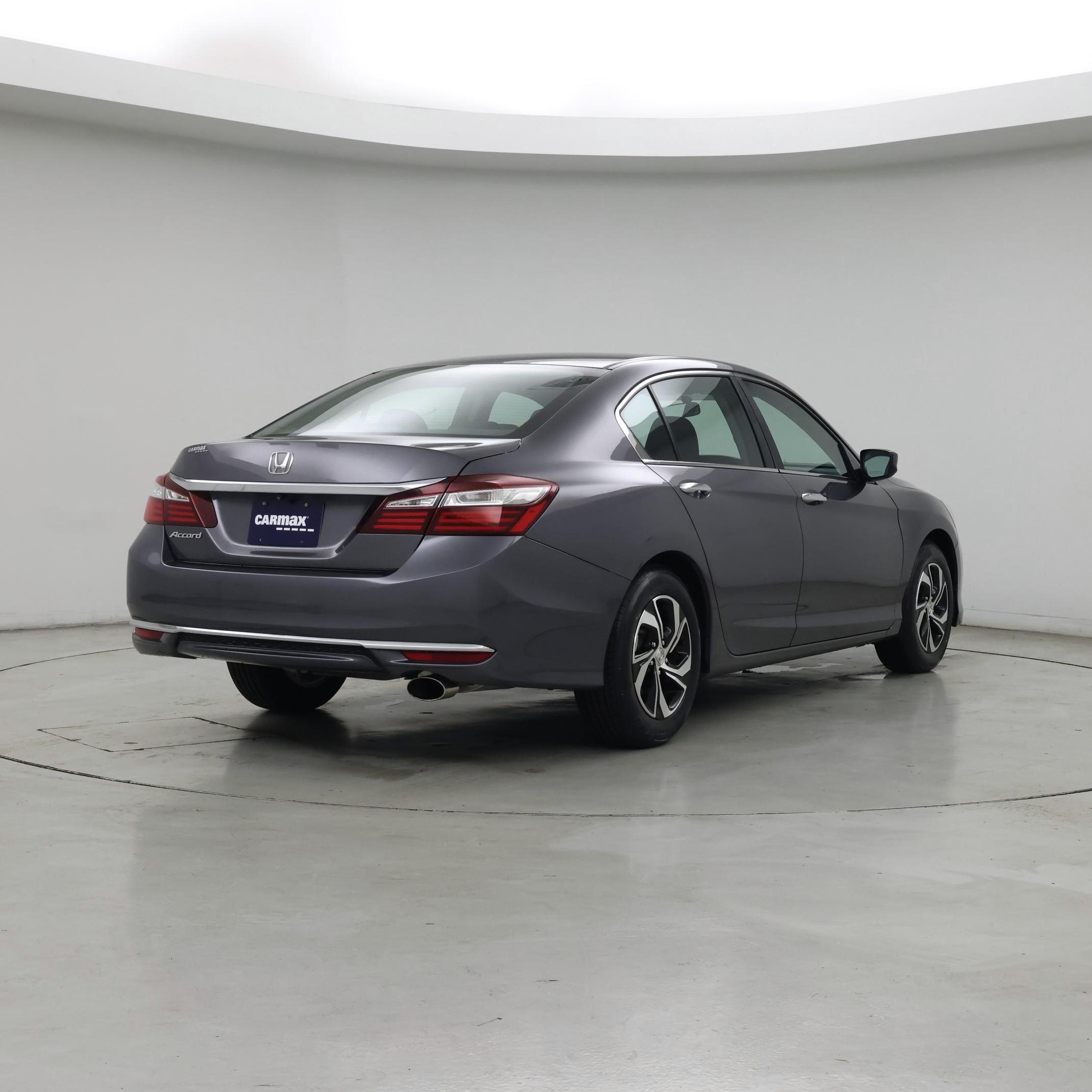 Thumbnail: 2017 Honda Accord - 8