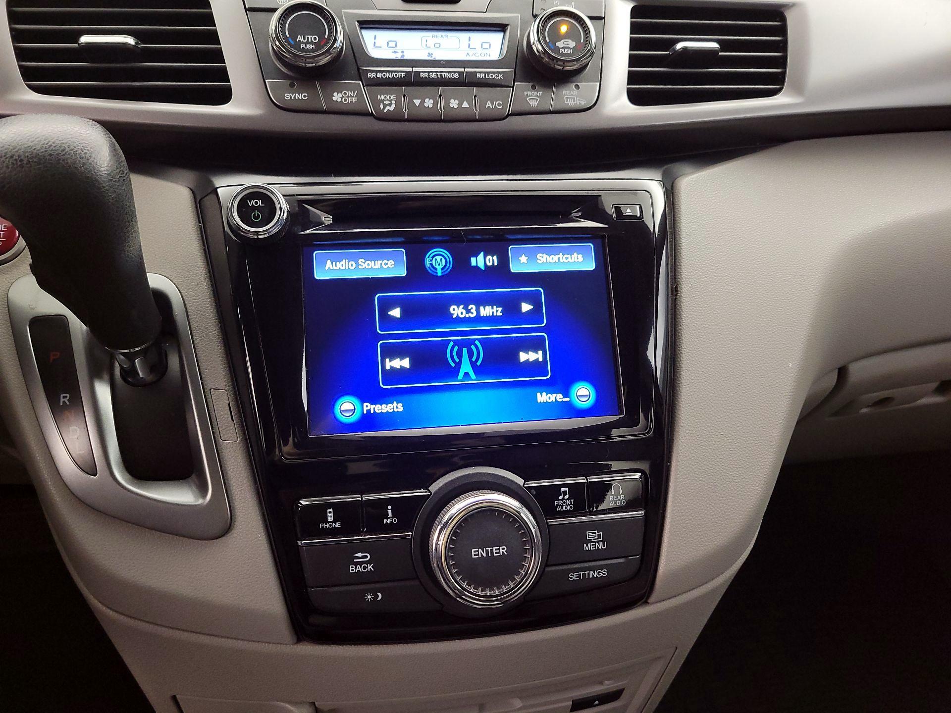 Thumbnail: 2014 Honda Odyssey - 15