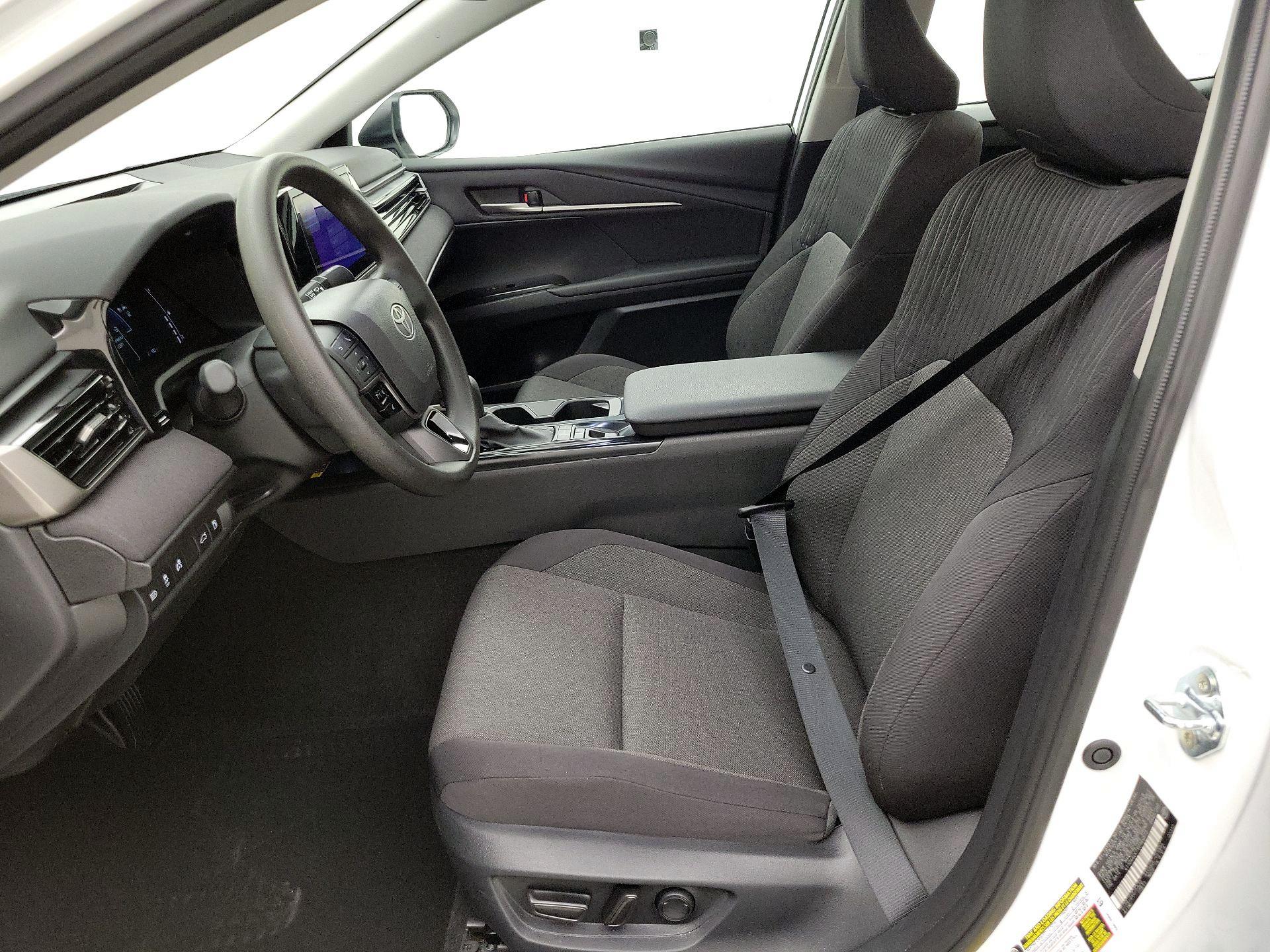 Thumbnail: 2025 Toyota Camry - 11