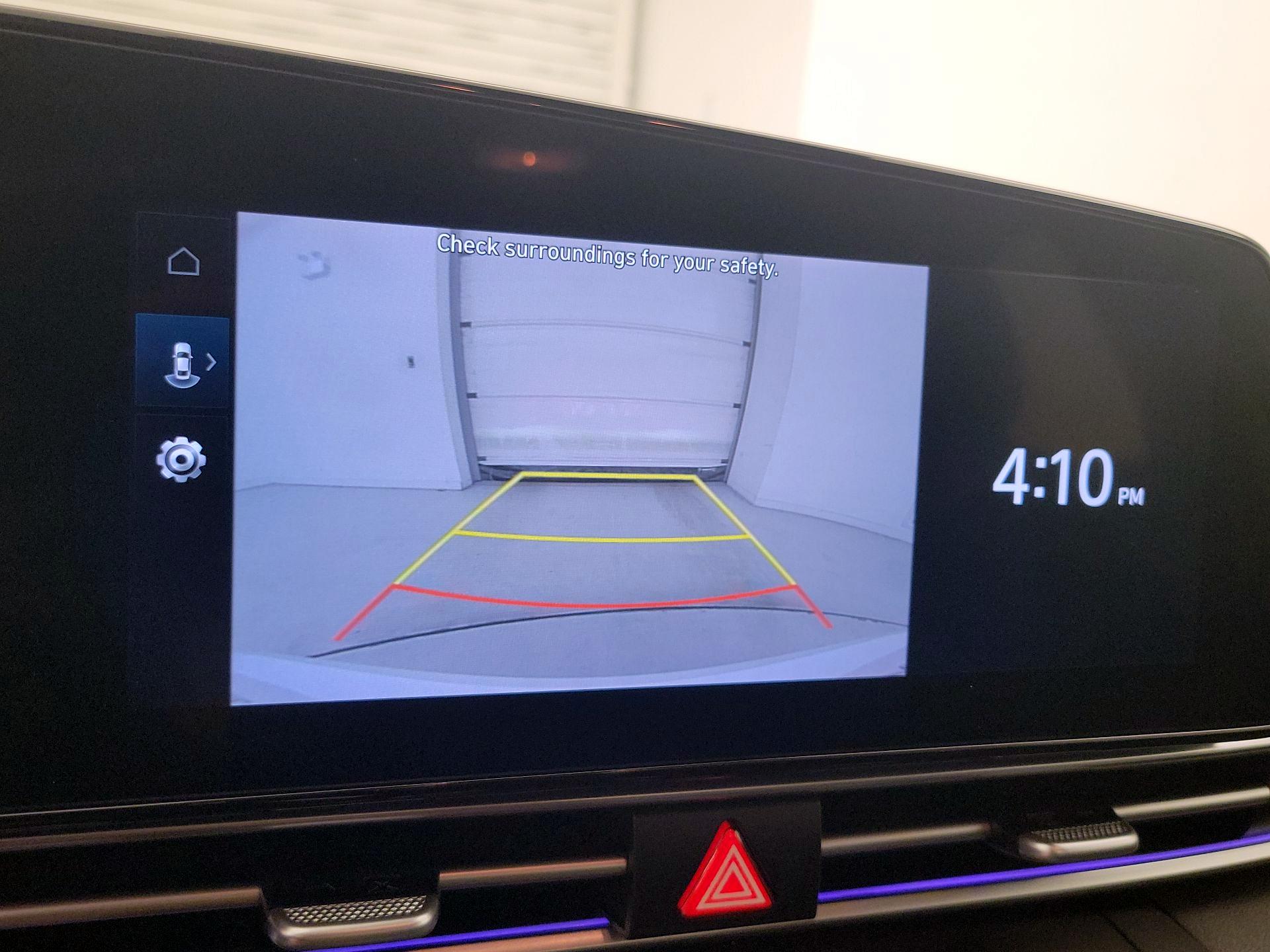 Thumbnail: 2025 Hyundai Elantra - 15