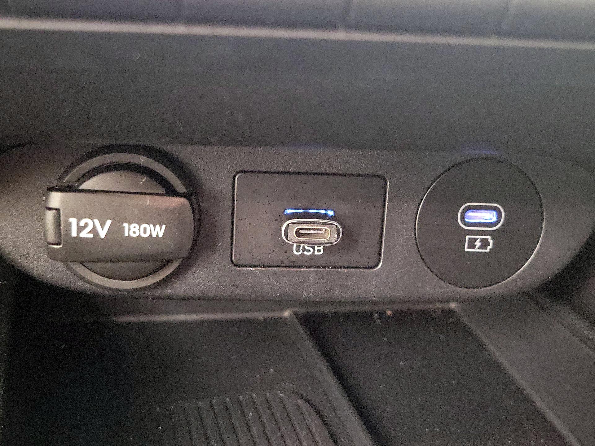 Thumbnail: 2025 Hyundai Elantra - 19