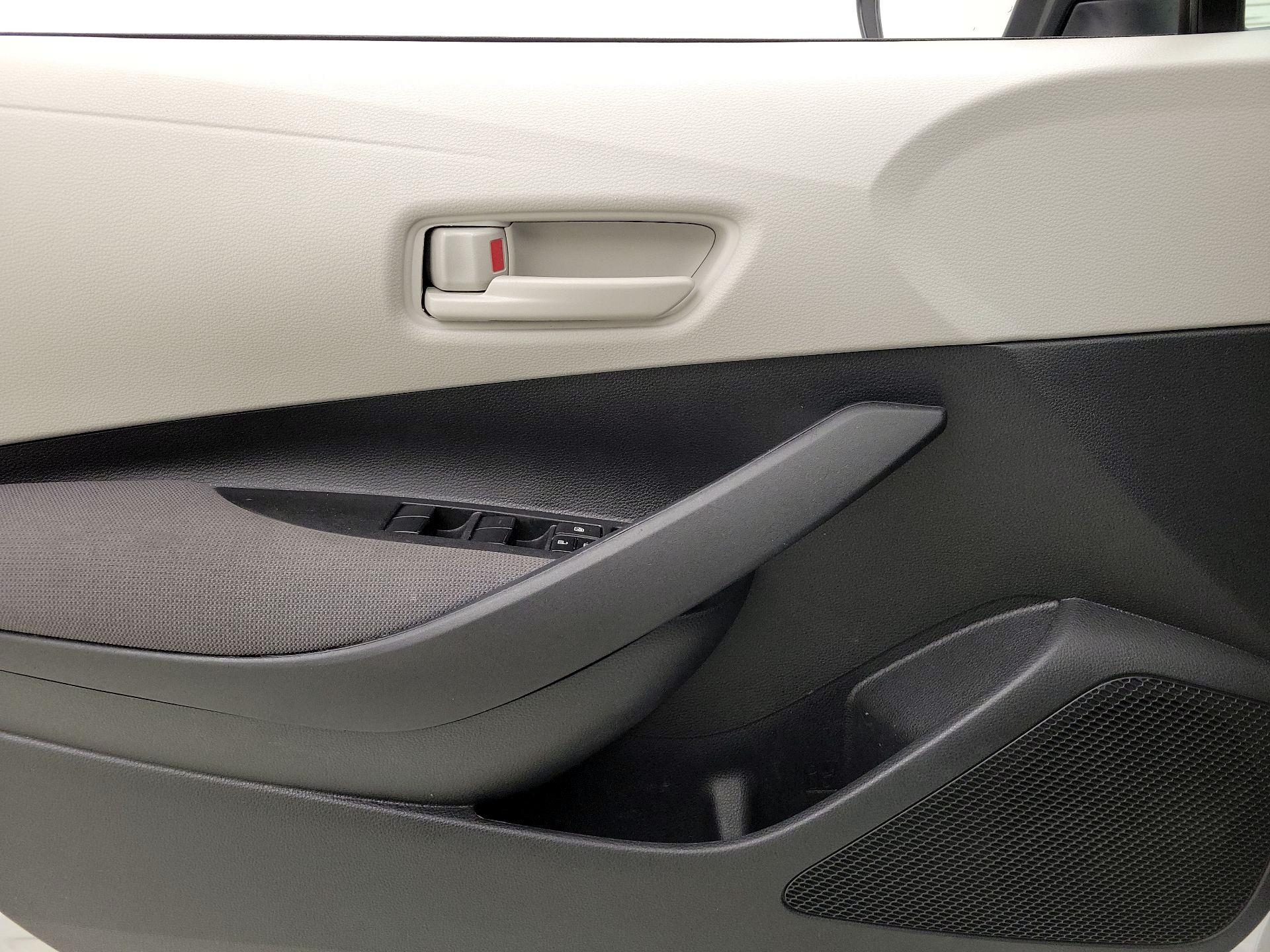 Thumbnail: 2025 Toyota Corolla - 12