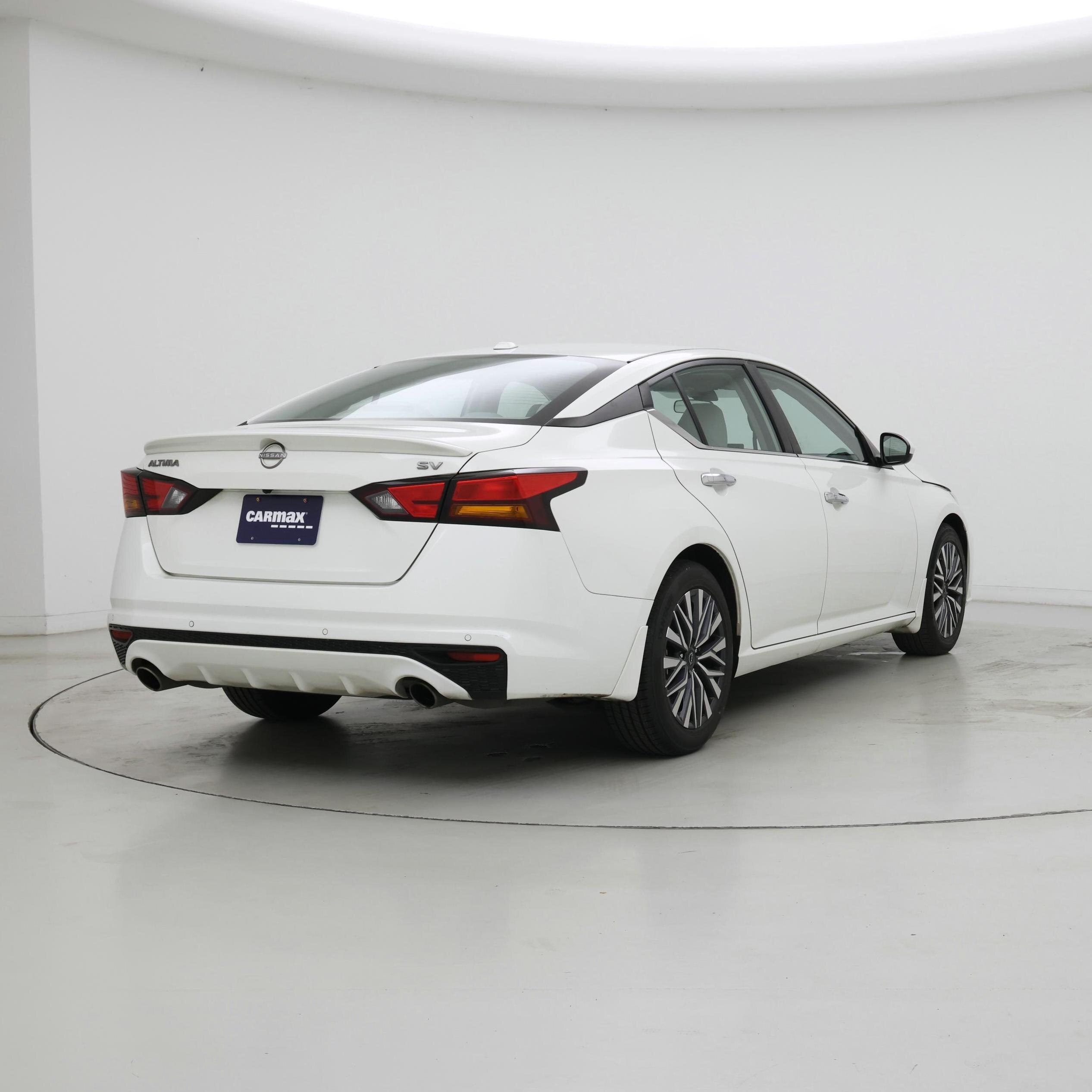 Thumbnail: 2023 Nissan Altima - 8