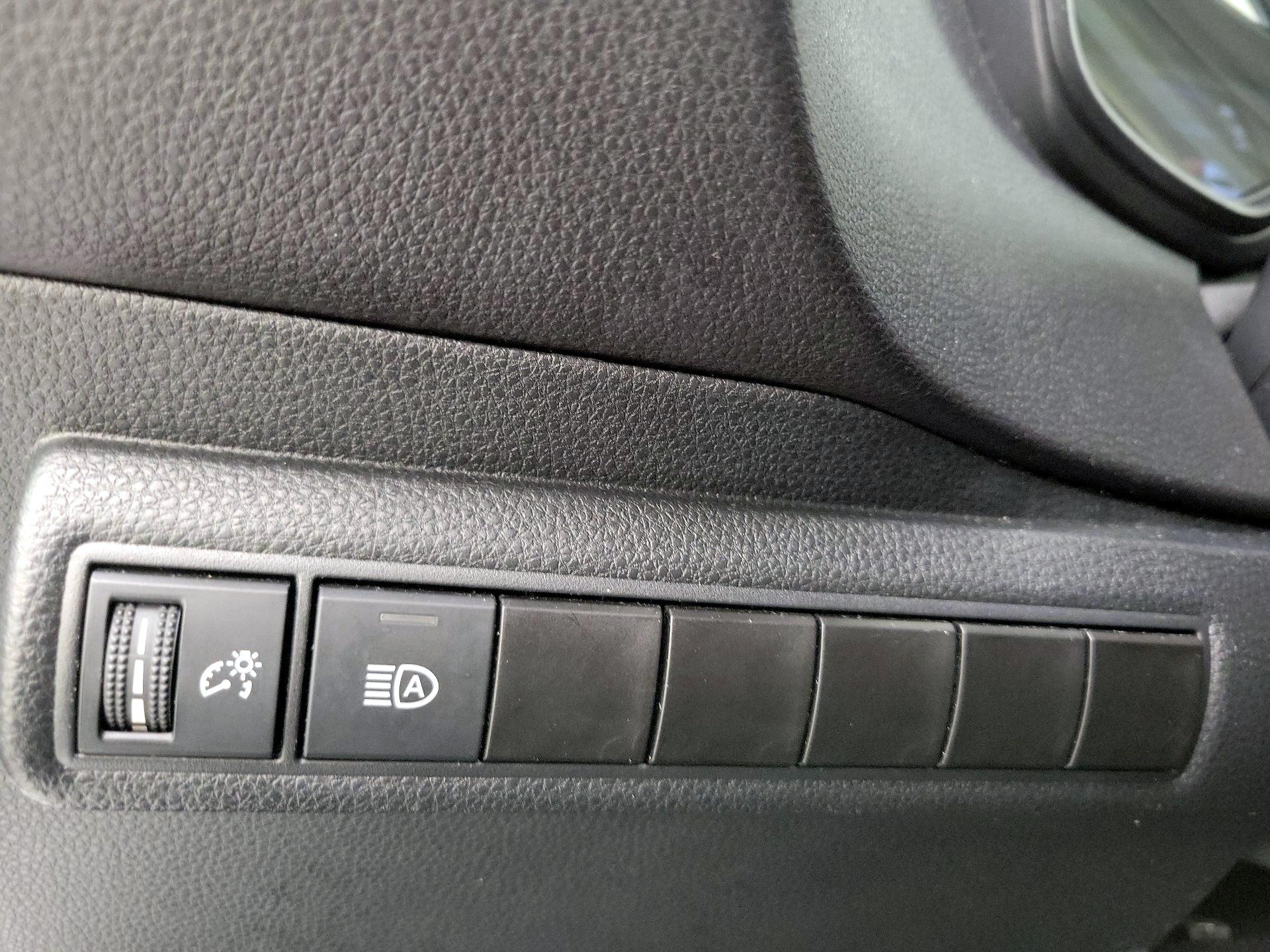 Thumbnail: 2024 Toyota Corolla - 13