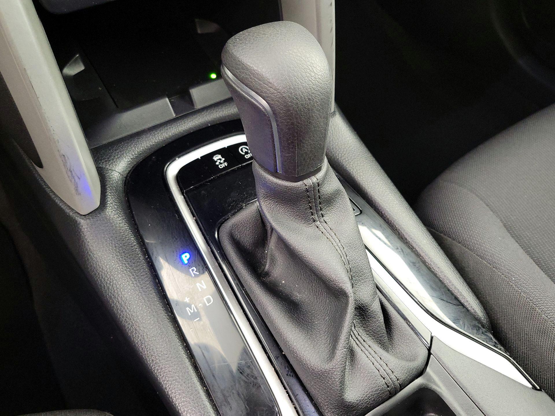 Thumbnail: 2024 Toyota Corolla Cross - 17