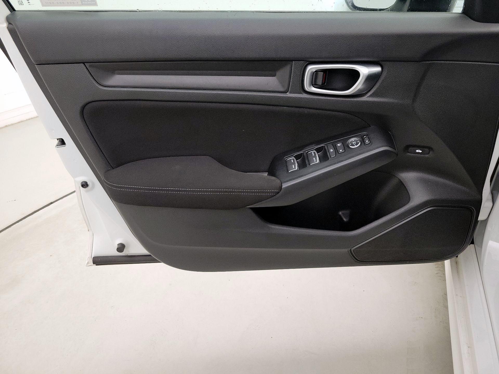 Thumbnail: 2024 Honda Civic - 12