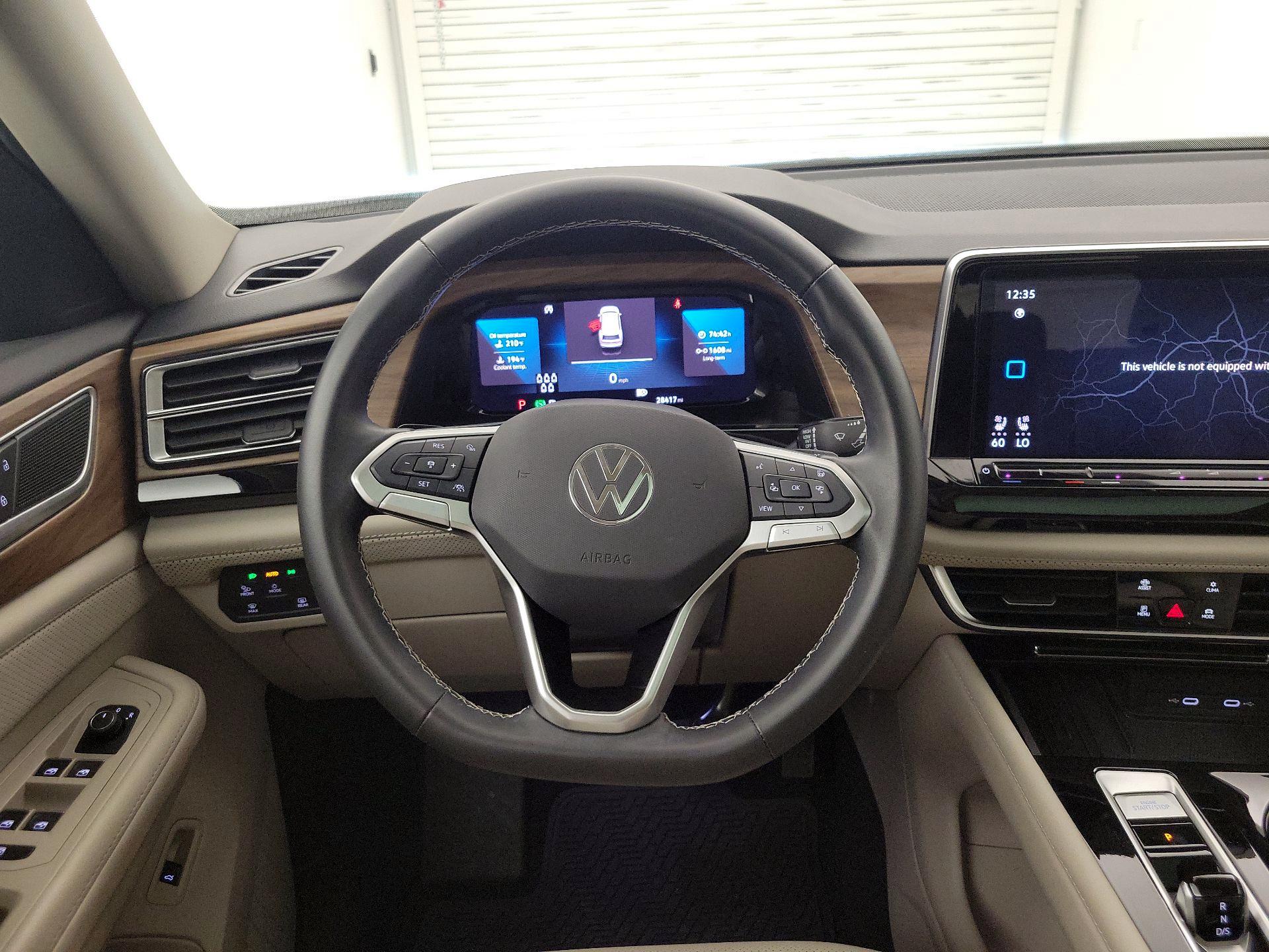 Thumbnail: 2025 Volkswagen Atlas - 10