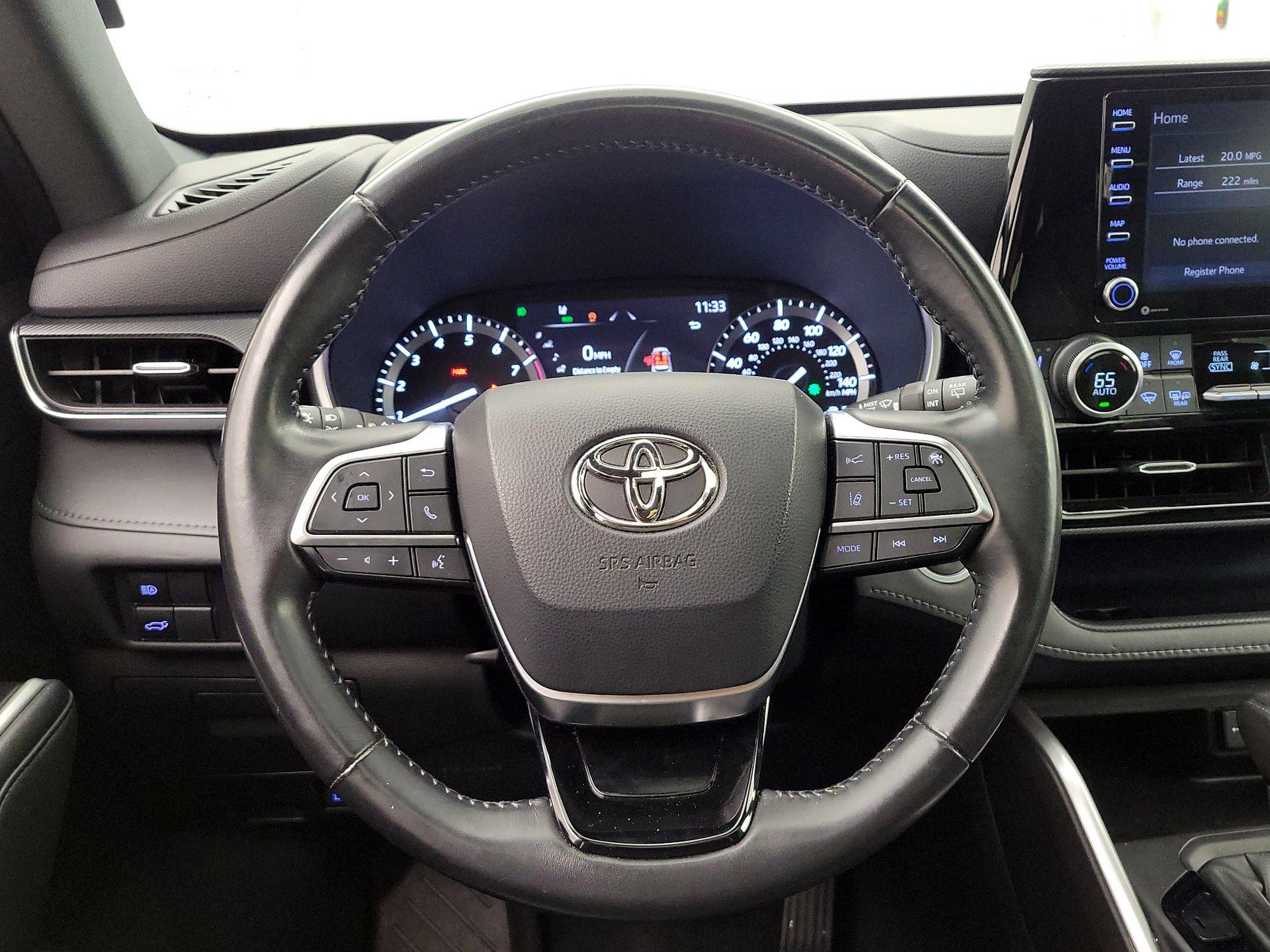 Thumbnail: 2021 Toyota Highlander - 10