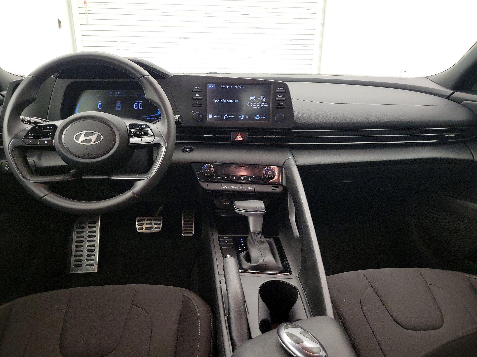 Thumbnail: 2025 Hyundai Elantra - 9